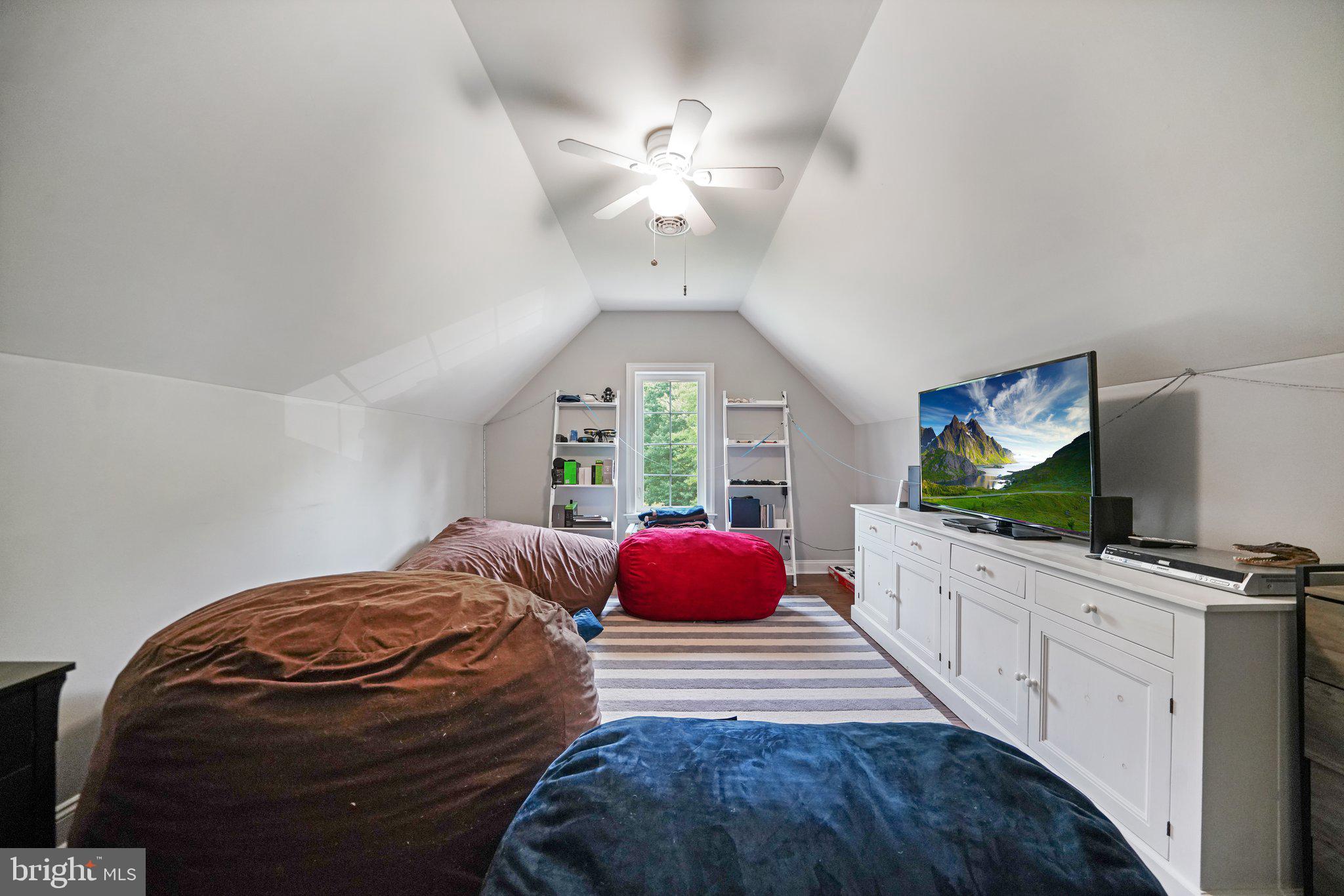 RADLEY RUN - Residential