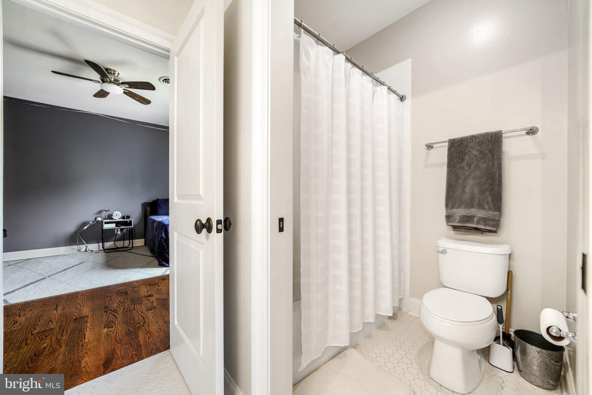 RADLEY RUN - Residential