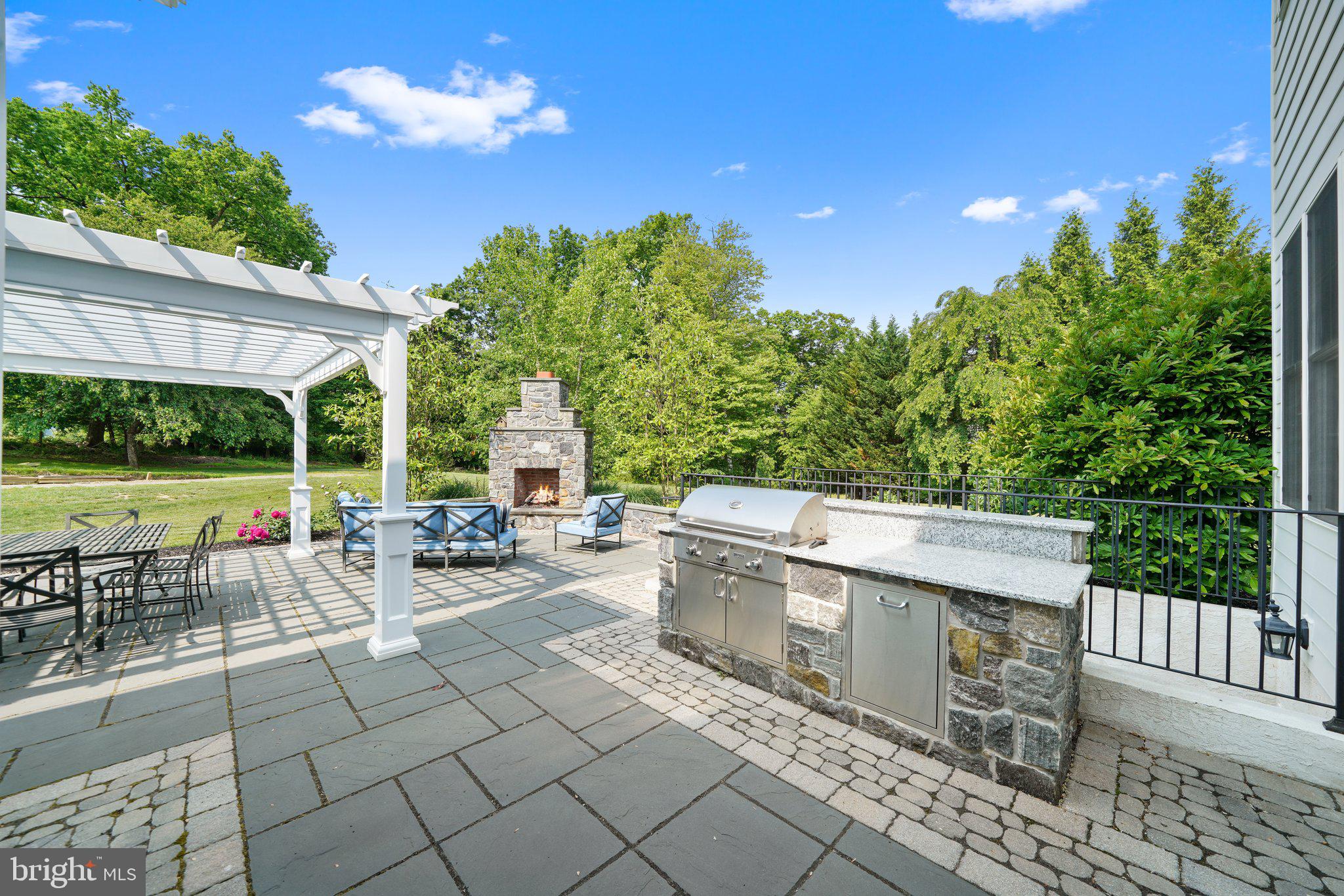 RADLEY RUN - Residential