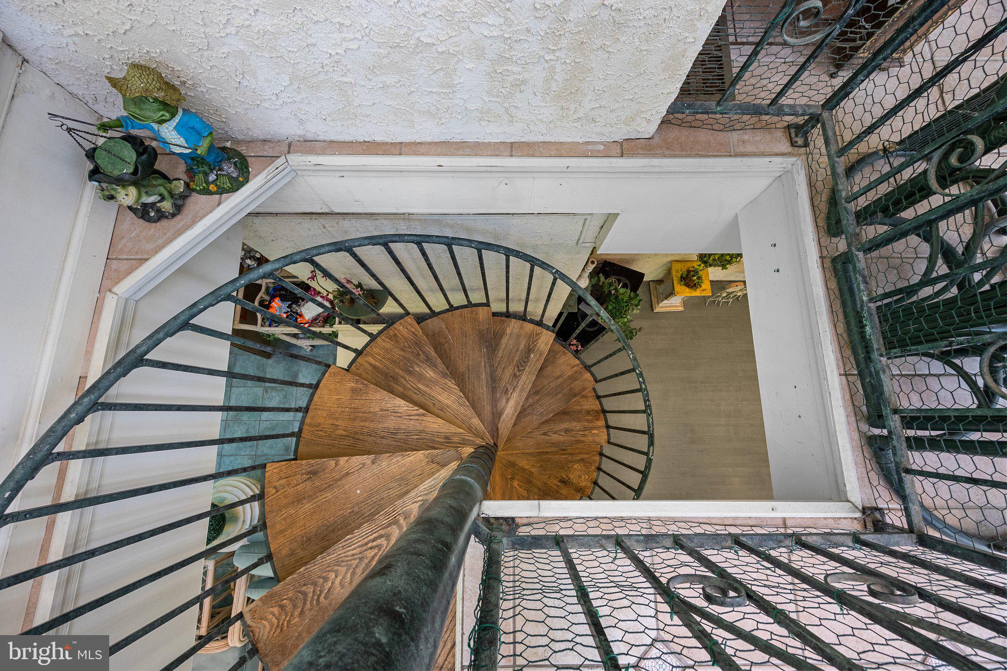 HUNTINGDON VALLEY - Residential