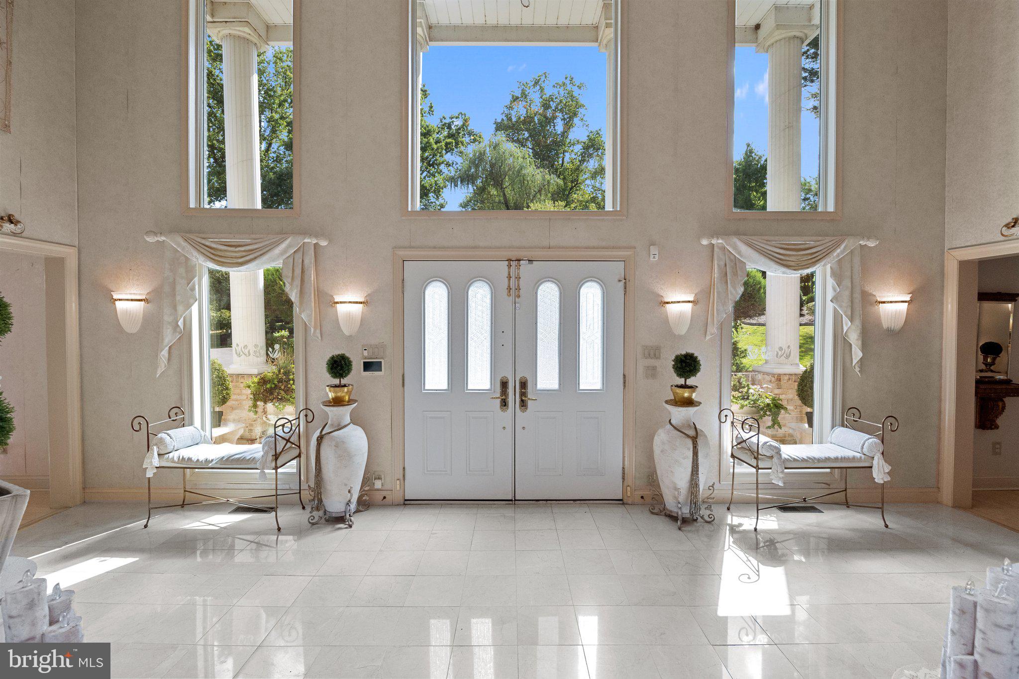 HUNTINGDON VALLEY - Residential