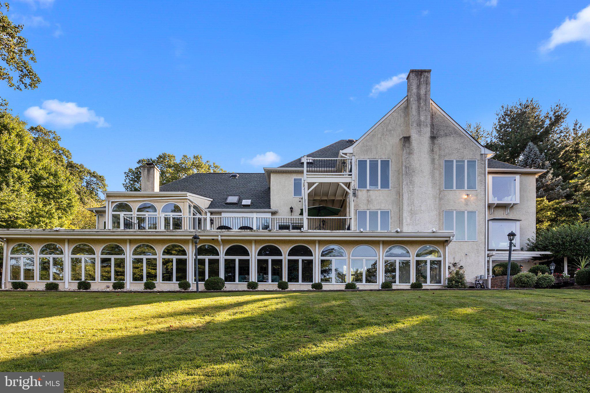 HUNTINGDON VALLEY - Residential