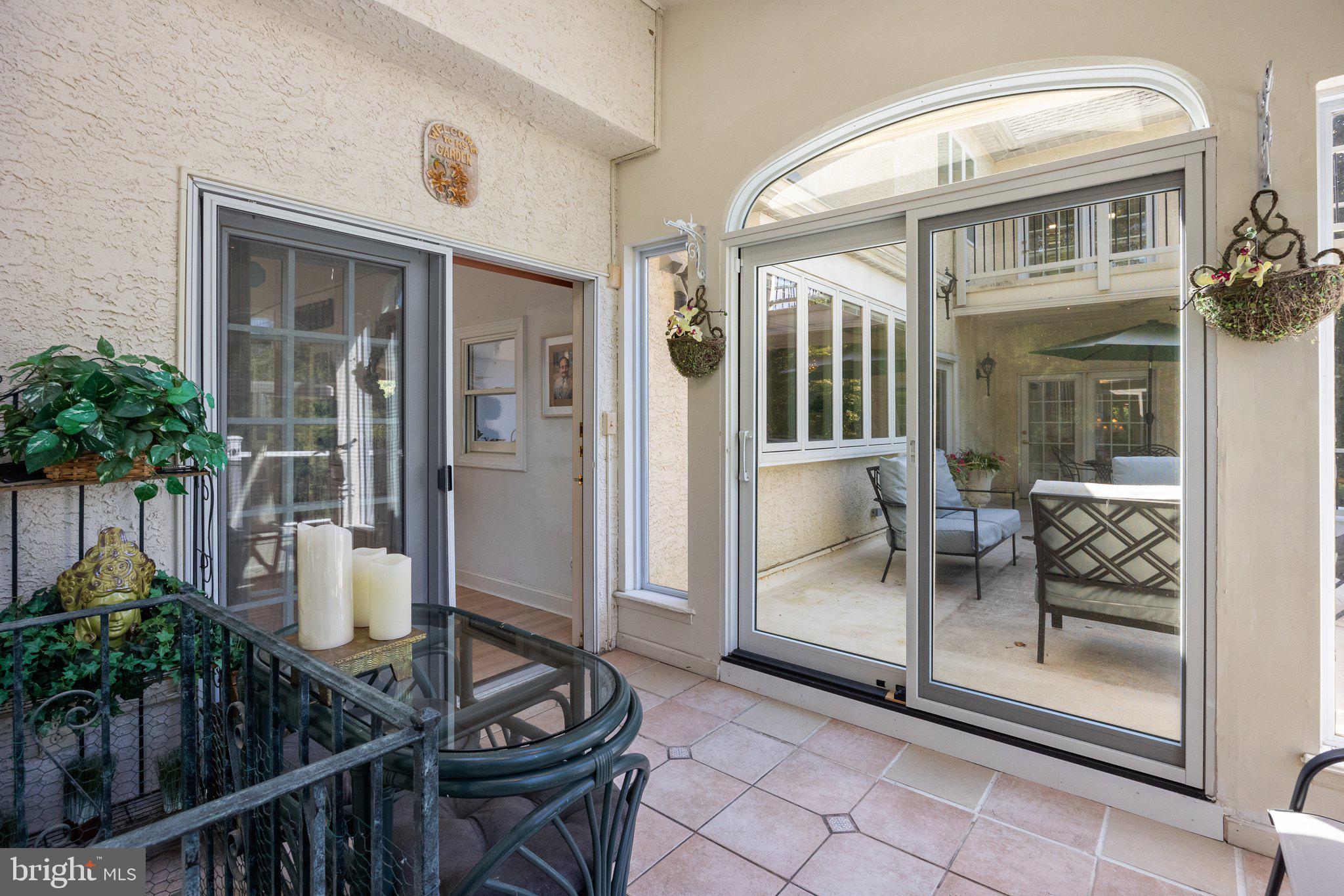 HUNTINGDON VALLEY - Residential