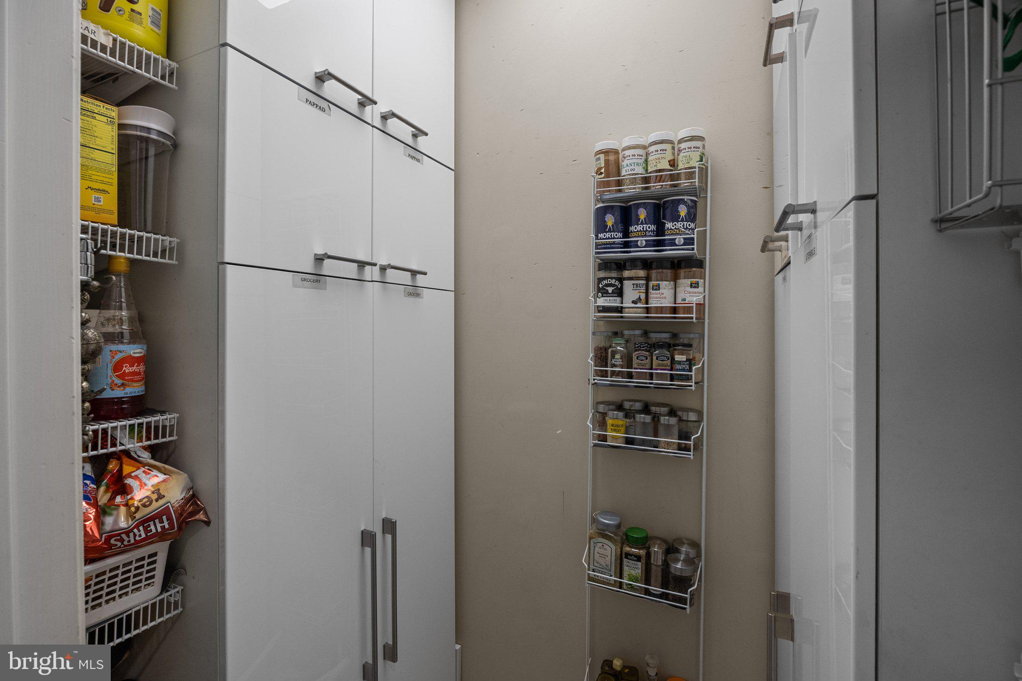 HUNTINGDON VALLEY - Residential