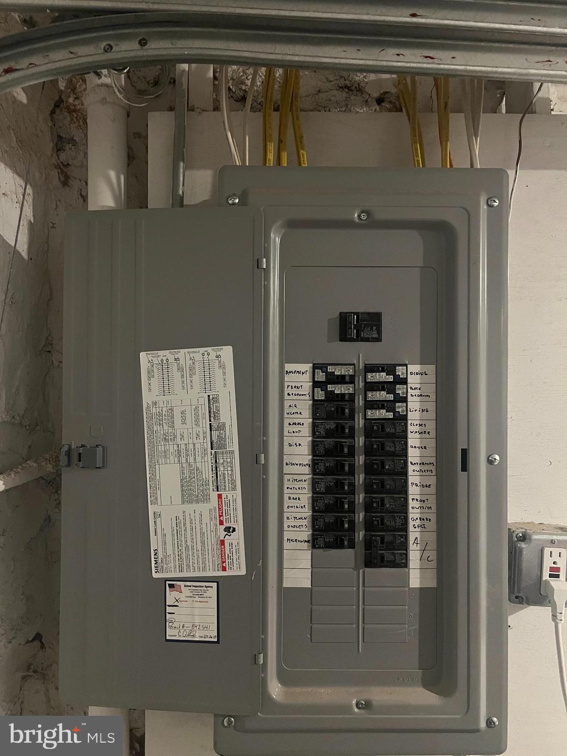 MAYFAIR - Residential