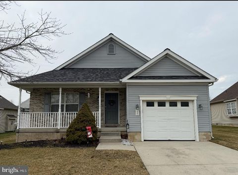 20 EAGLE RIDGE DRIVE MANTUA NJ 08051