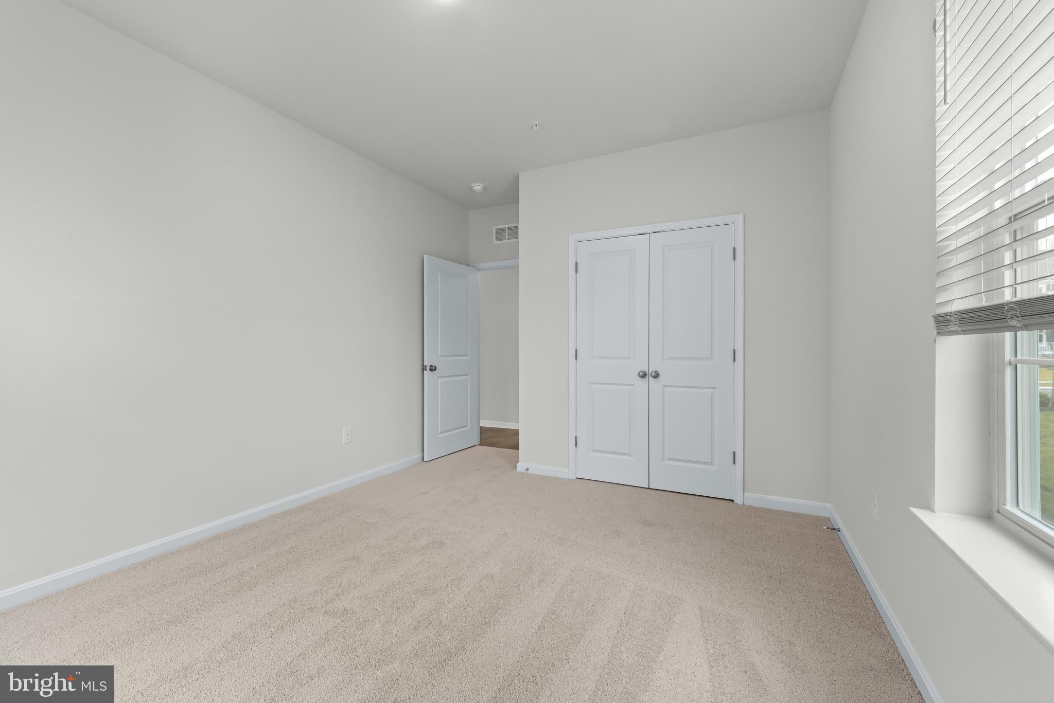 CREEKSIDE ESTATES - Residential