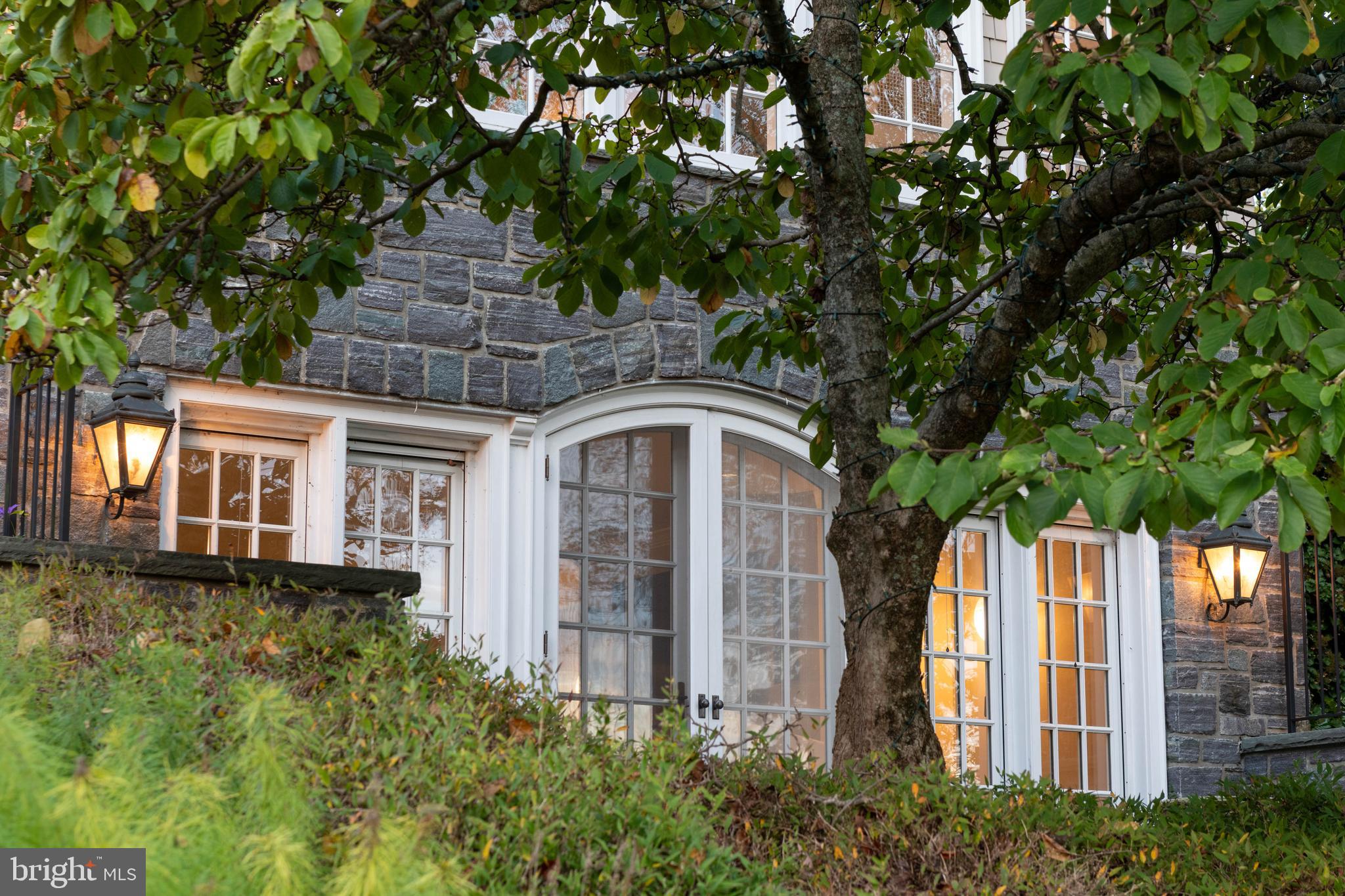 RUXTON - Residential