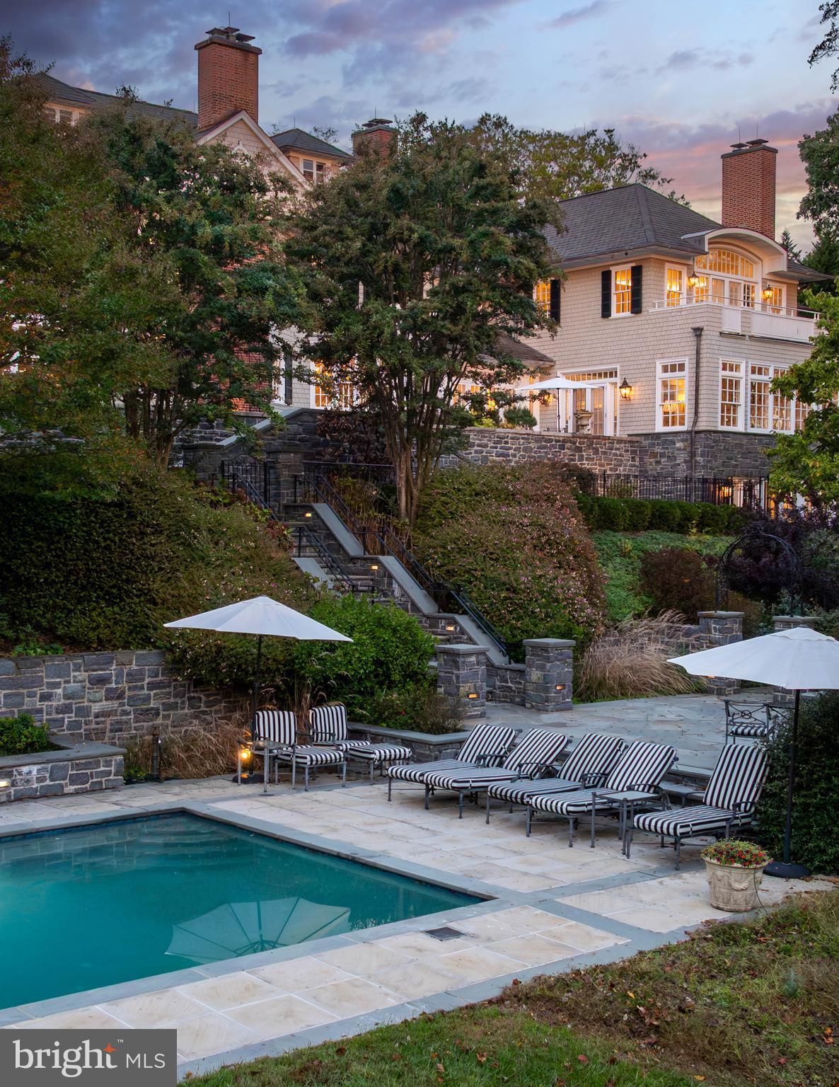 RUXTON - Residential