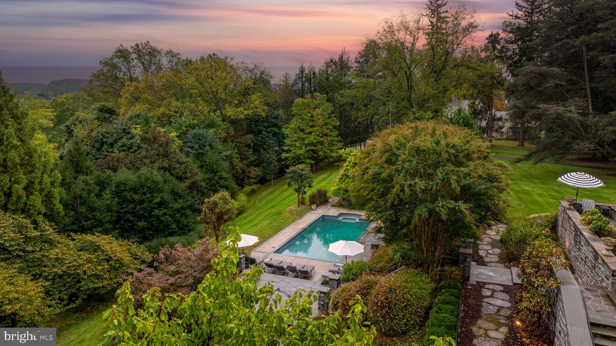 RUXTON - Residential