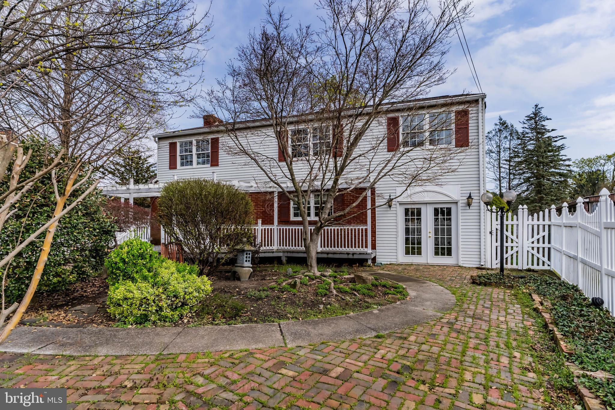 HIGHLAND PARK - Residential