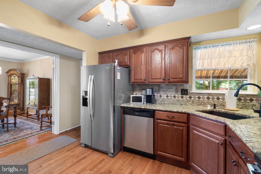 HUNTERS RUN - Residential