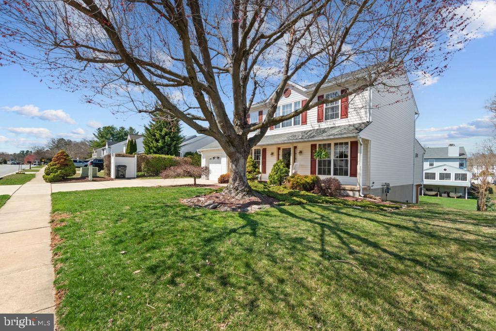 HUNTERS RUN - Residential