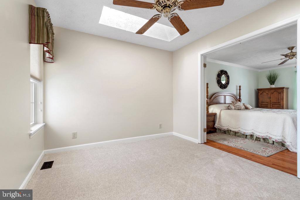 HUNTERS RUN - Residential