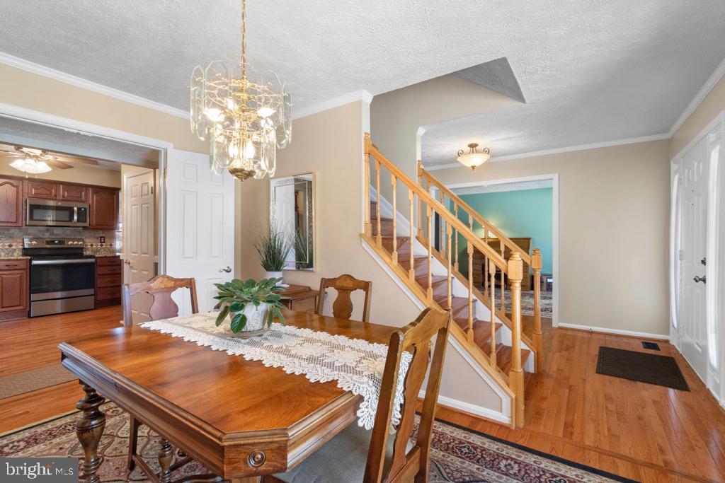 HUNTERS RUN - Residential