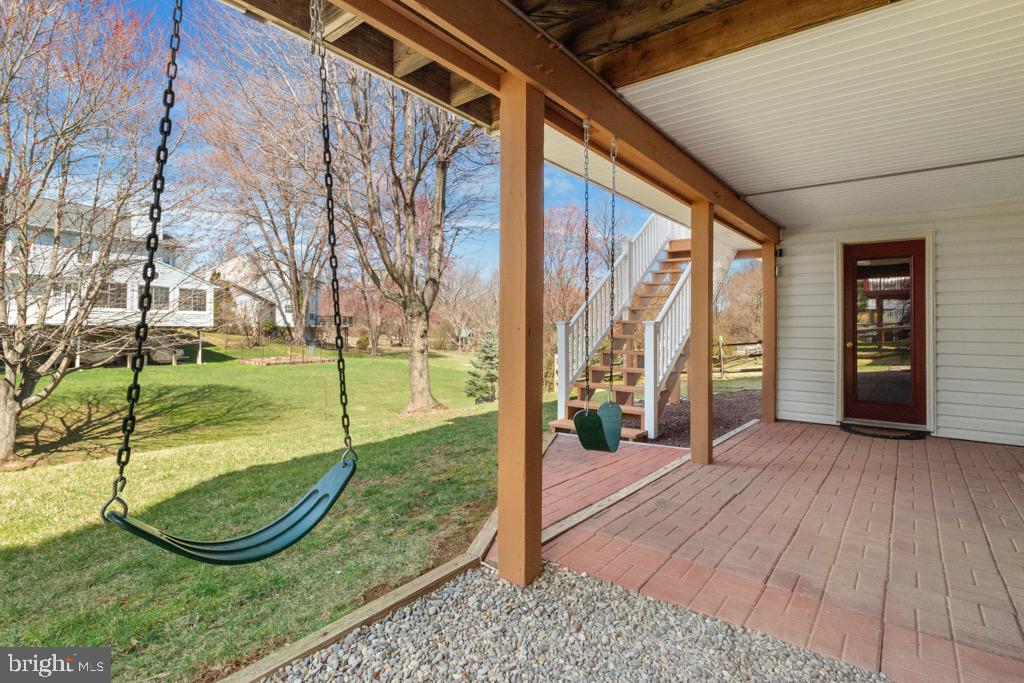 HUNTERS RUN - Residential