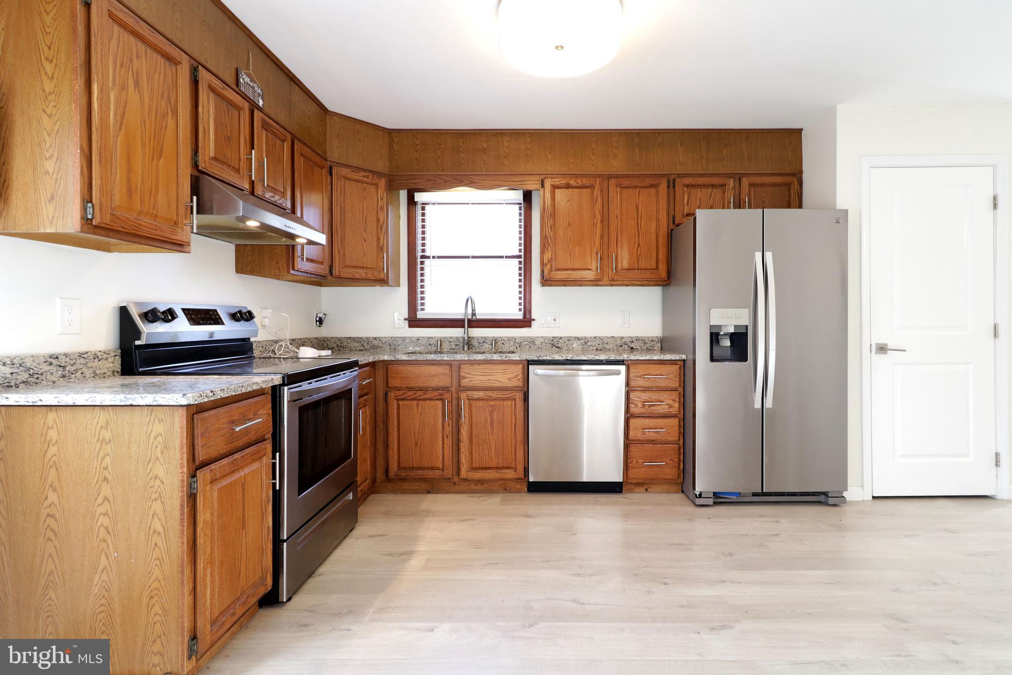 LEMONT - Residential