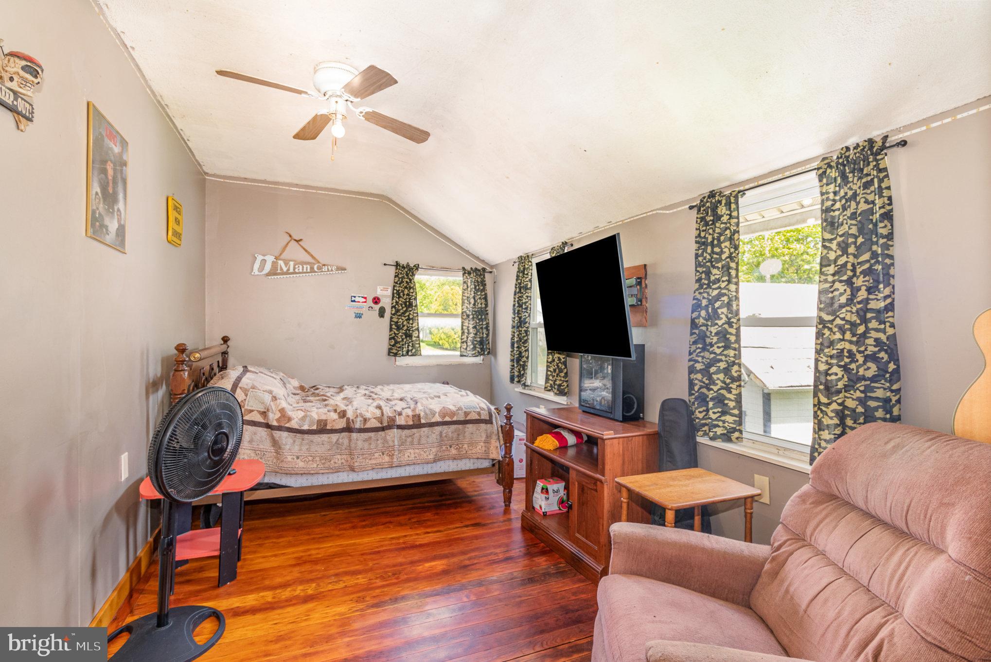 LOYSVILLE AREA - Residential