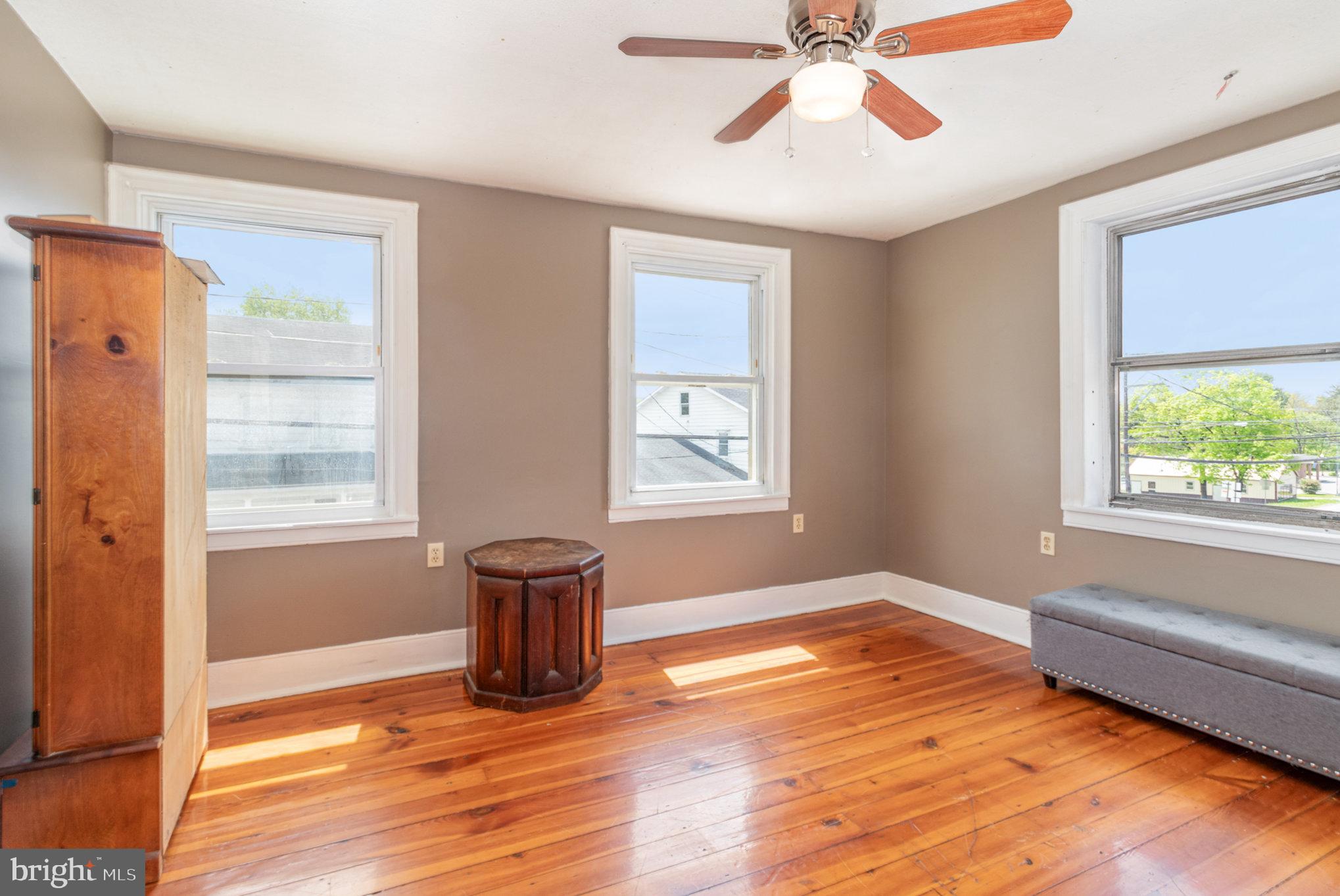 LOYSVILLE AREA - Residential