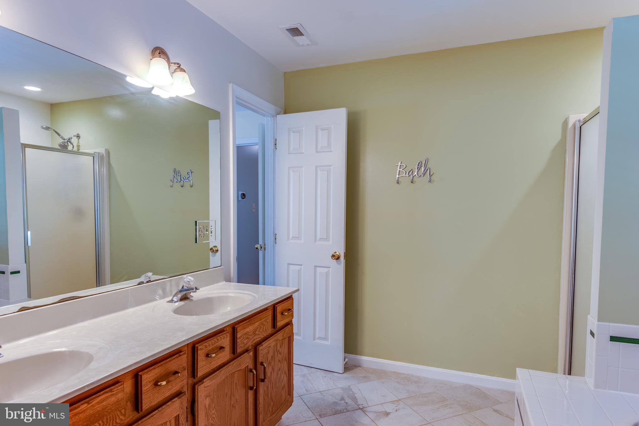 SUMMERWOOD - Residential