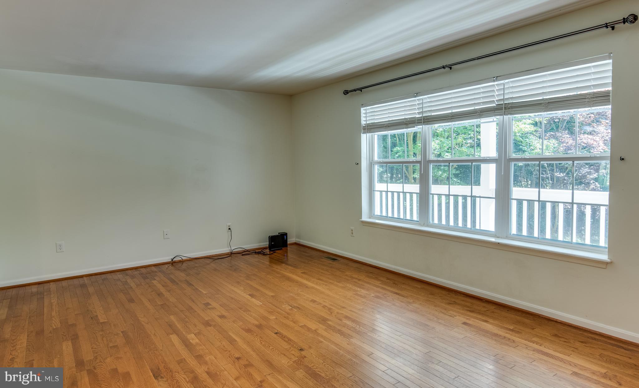 SUMMERWOOD - Residential