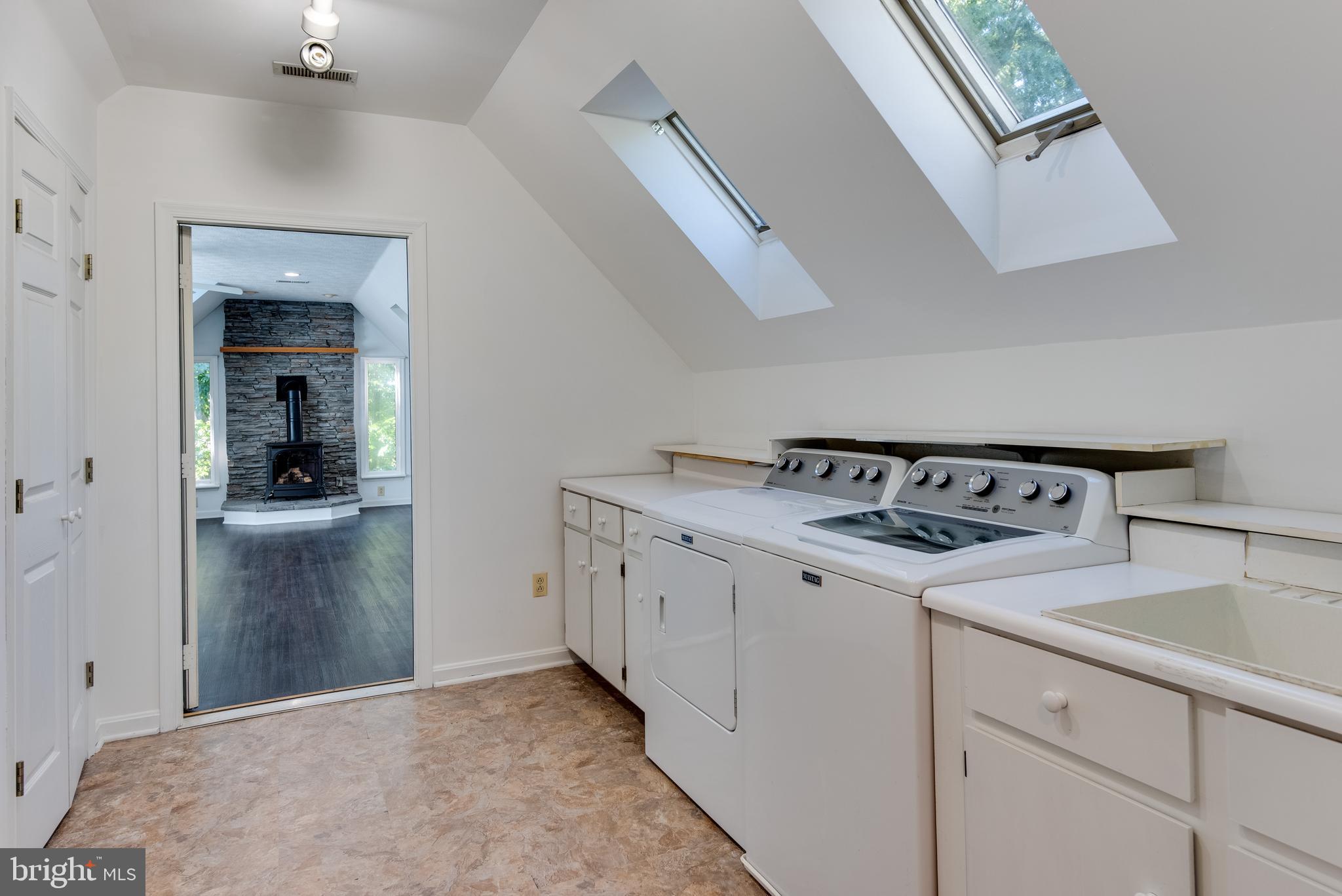 SUMMERWOOD - Residential