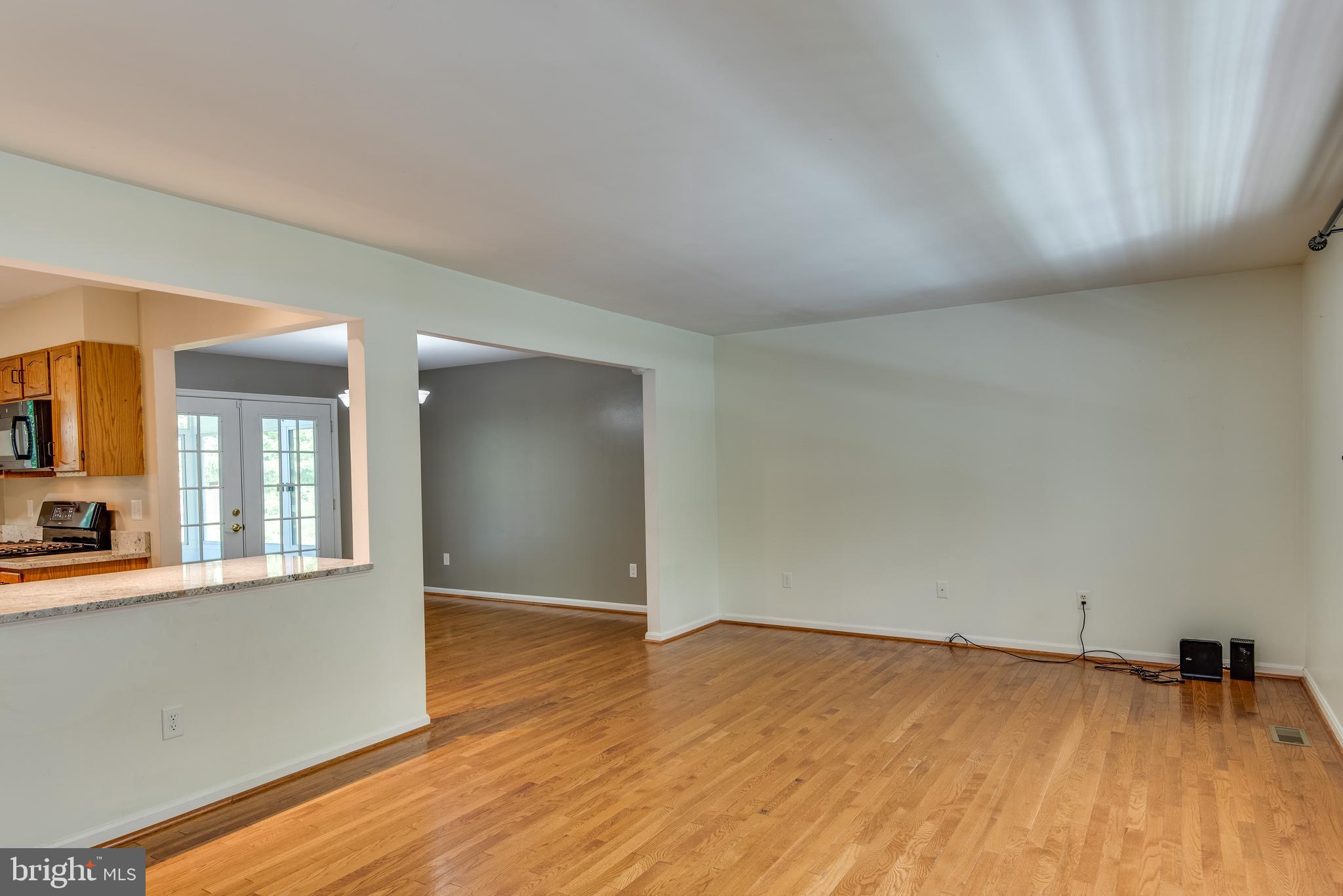 SUMMERWOOD - Residential