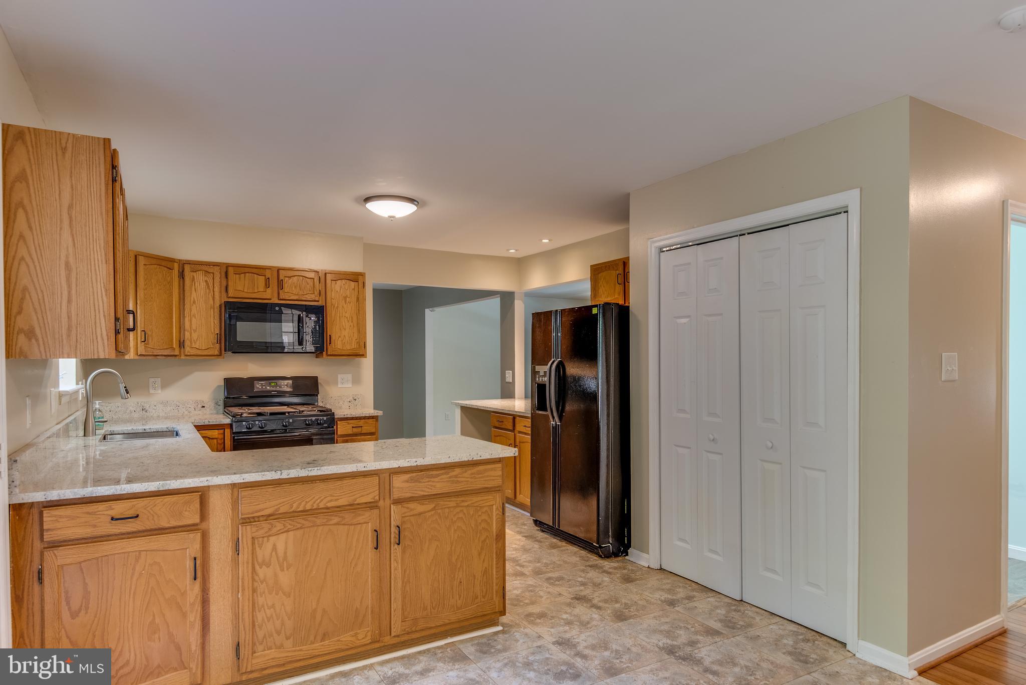 SUMMERWOOD - Residential