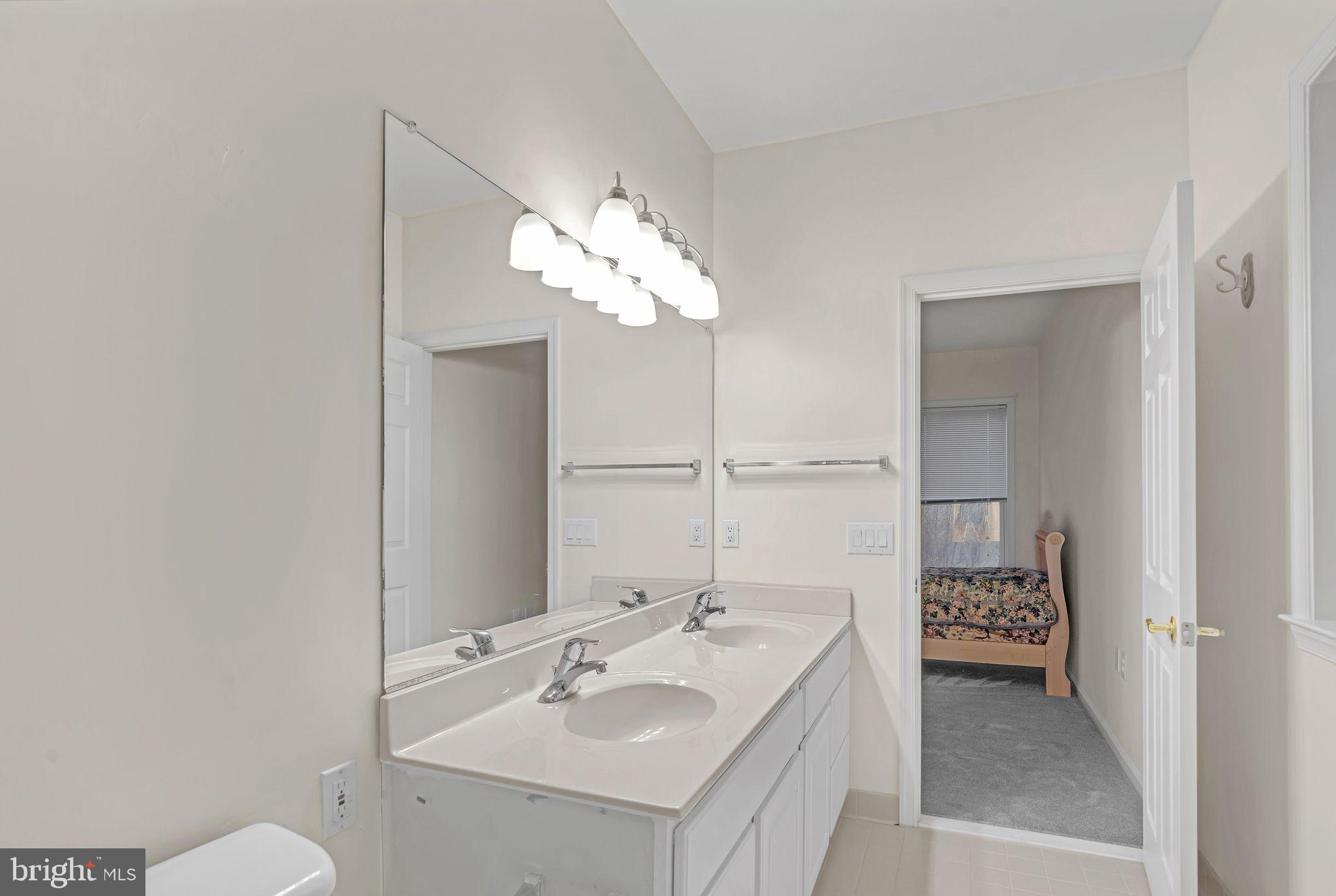 FALLS RUN - Residential