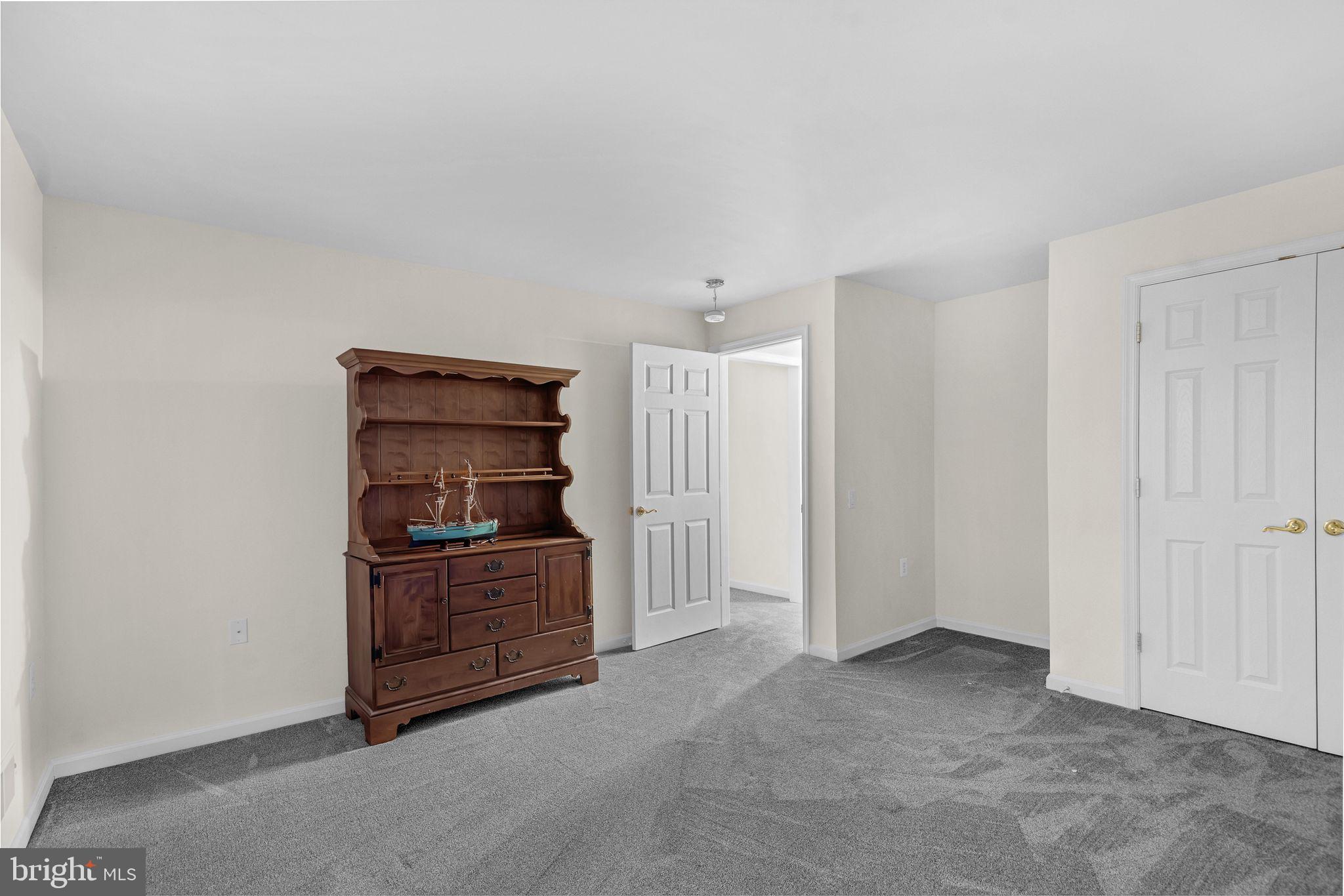 FALLS RUN - Residential