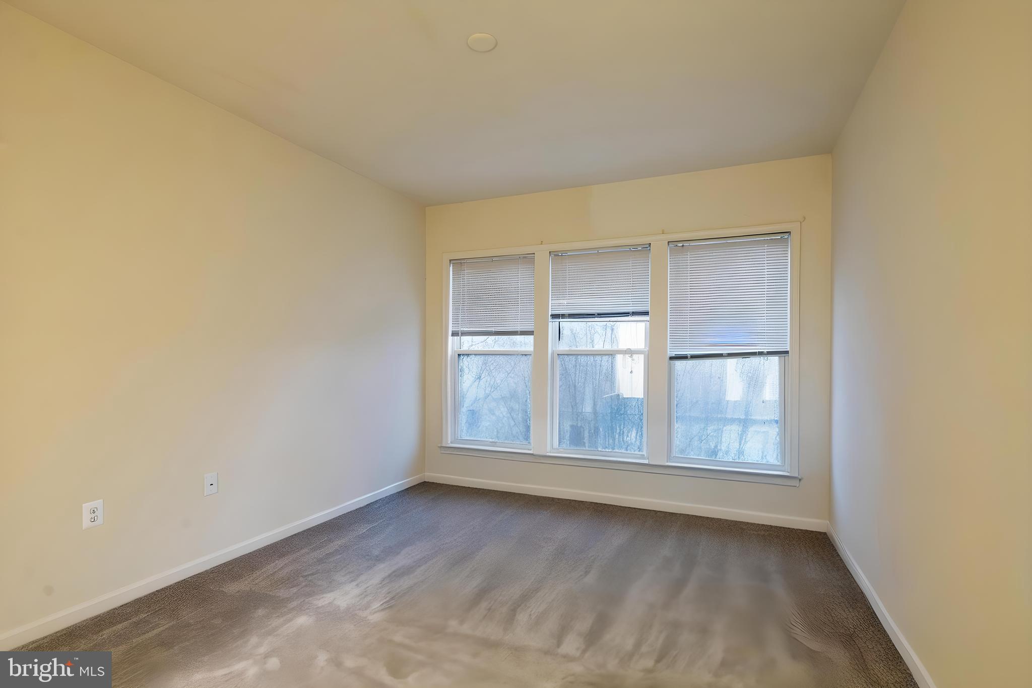 FALLS RUN - Residential