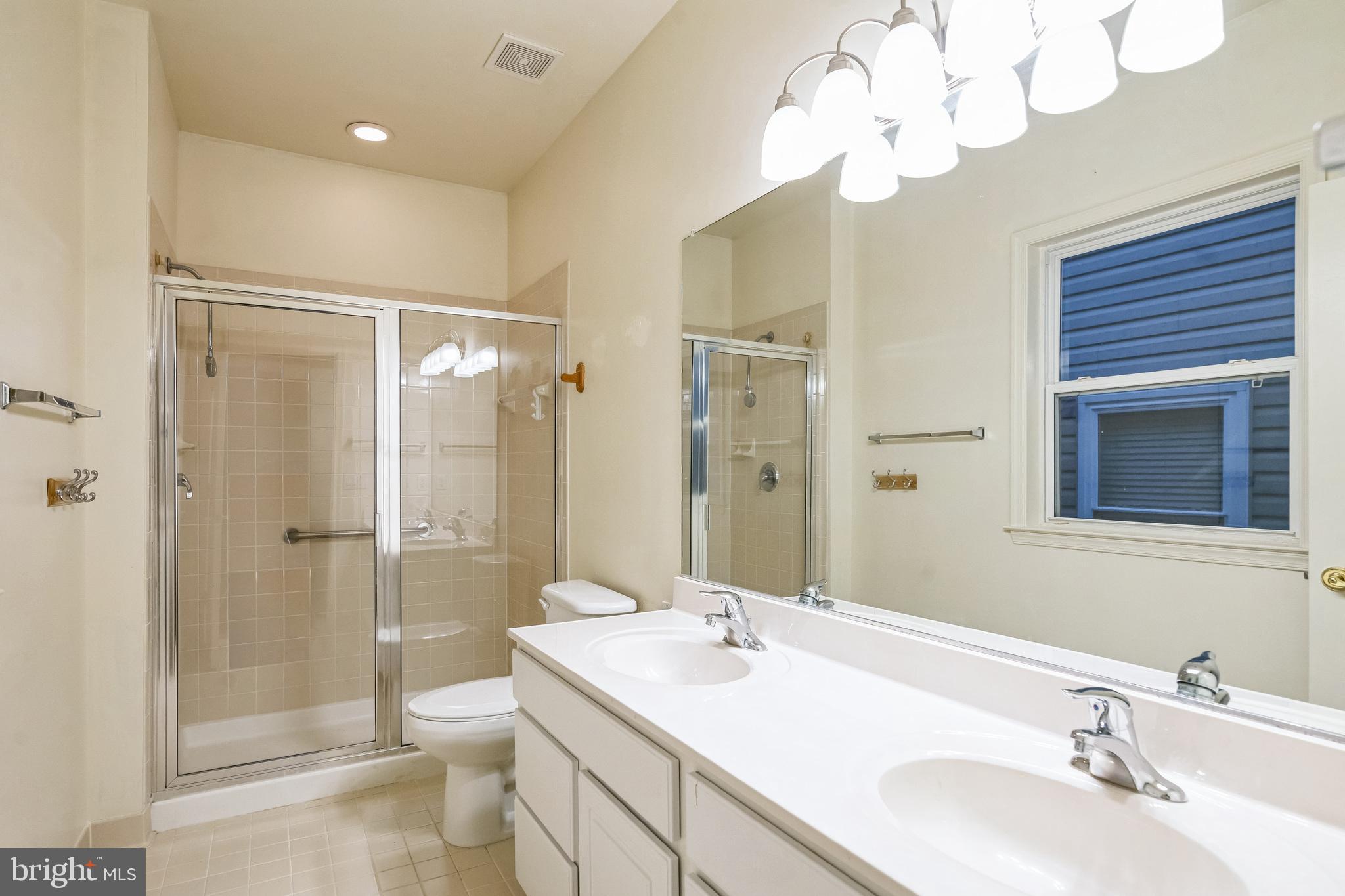 FALLS RUN - Residential