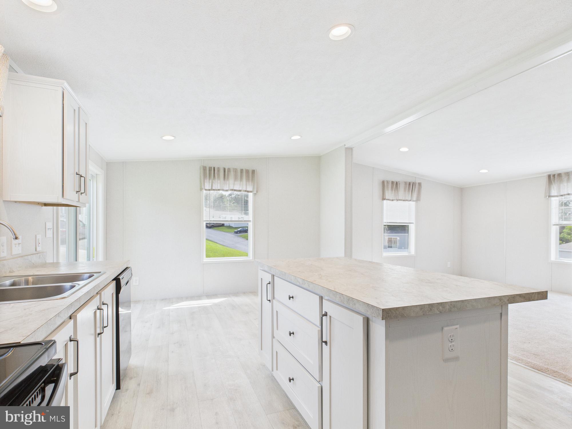 COUNTRYSIDE MHP - Residential