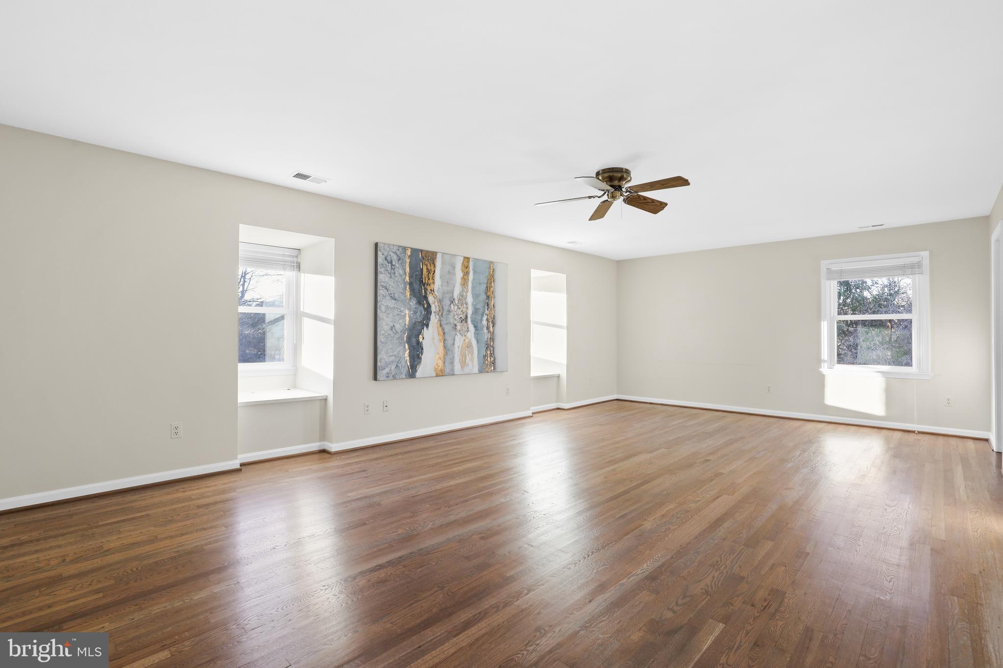 LYNWOOD - Residential Lease