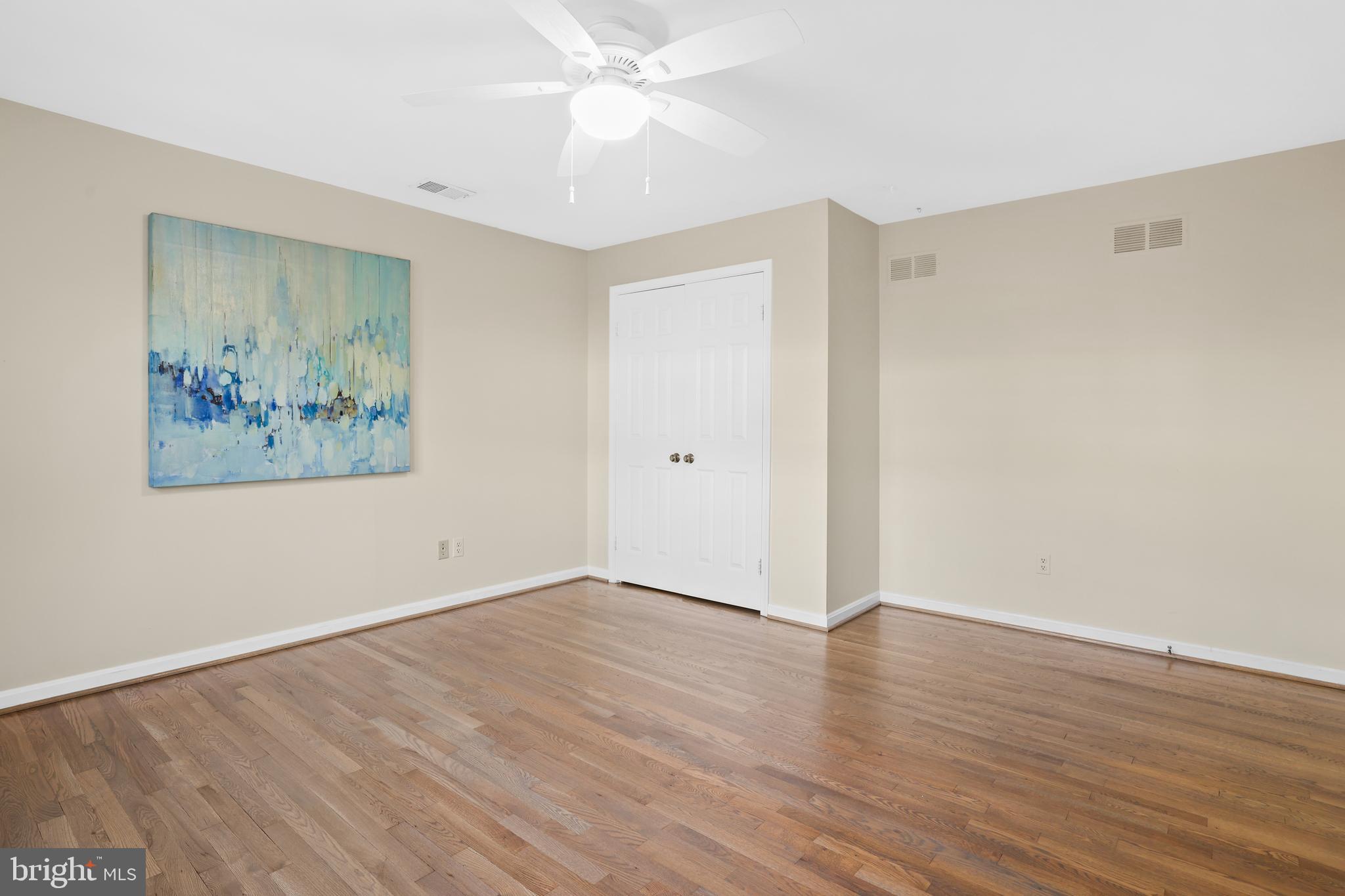 LYNWOOD - Residential Lease