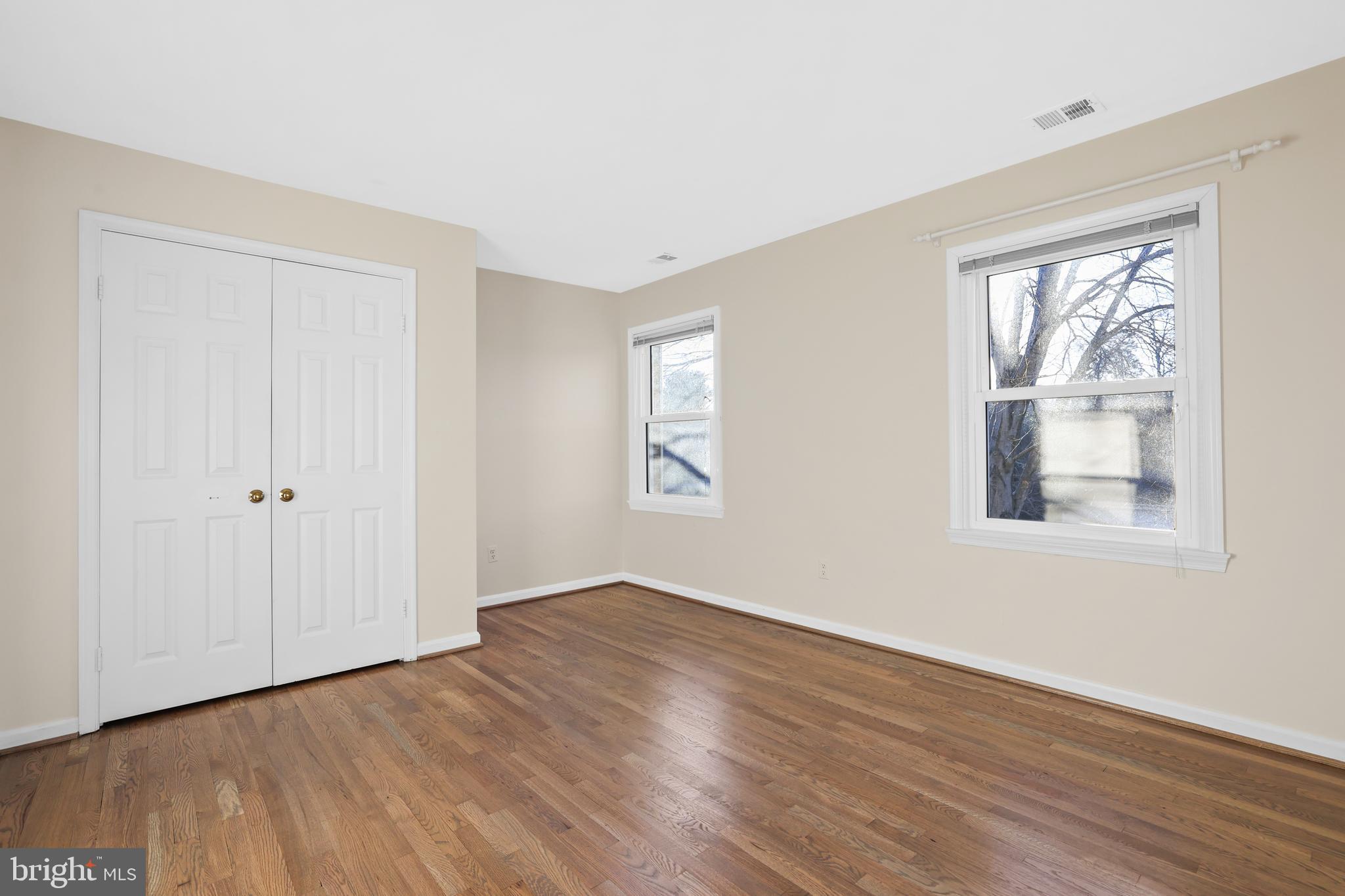 LYNWOOD - Residential Lease