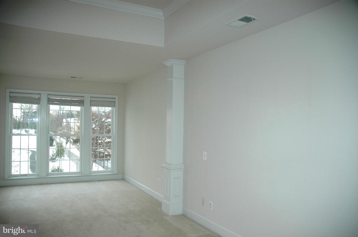 COPPERMINE CROSSING - Residential Lease