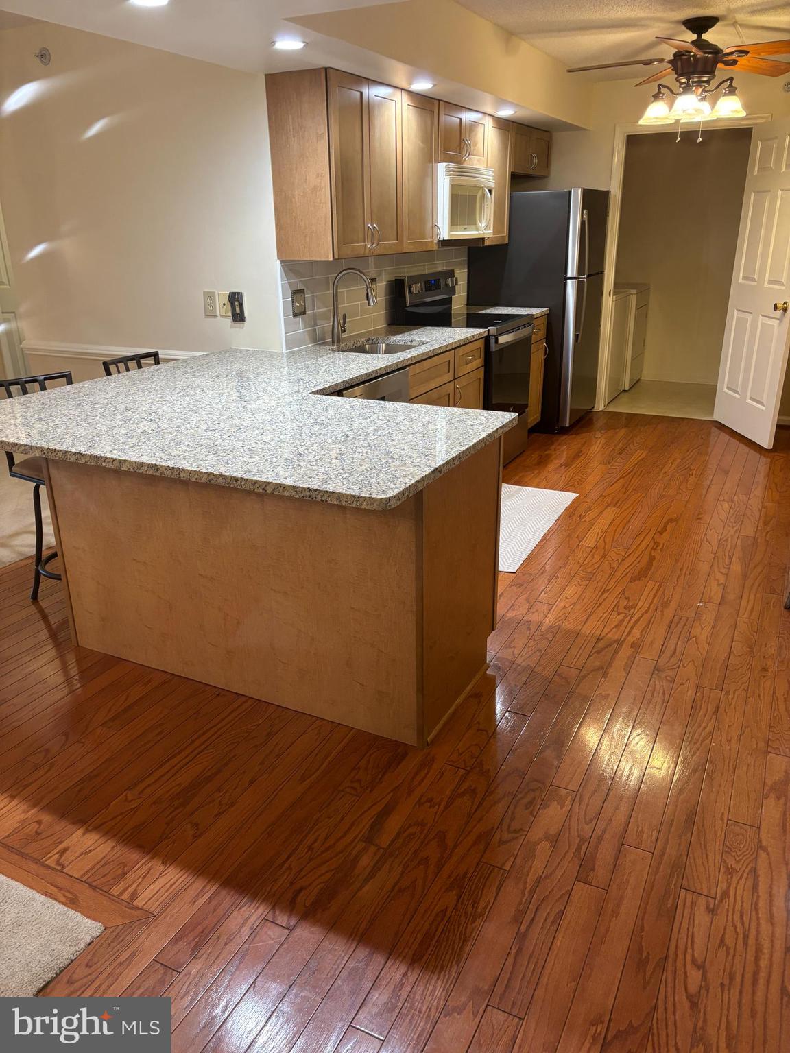 GREENS AT WESTOVER - Residential Lease