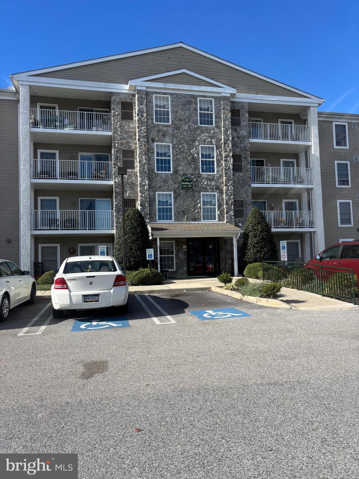 GREENS AT WESTOVER - Residential Lease