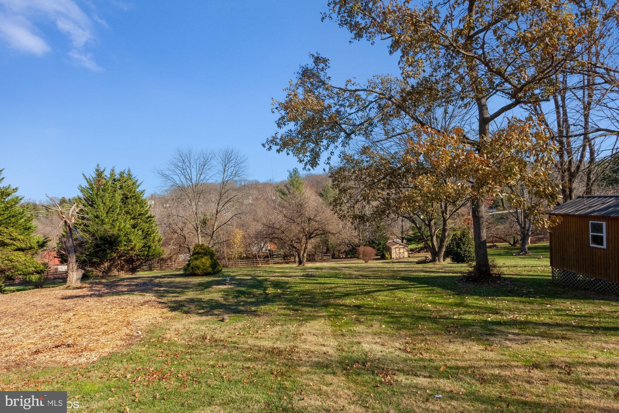 NORTHBROOK - Residential