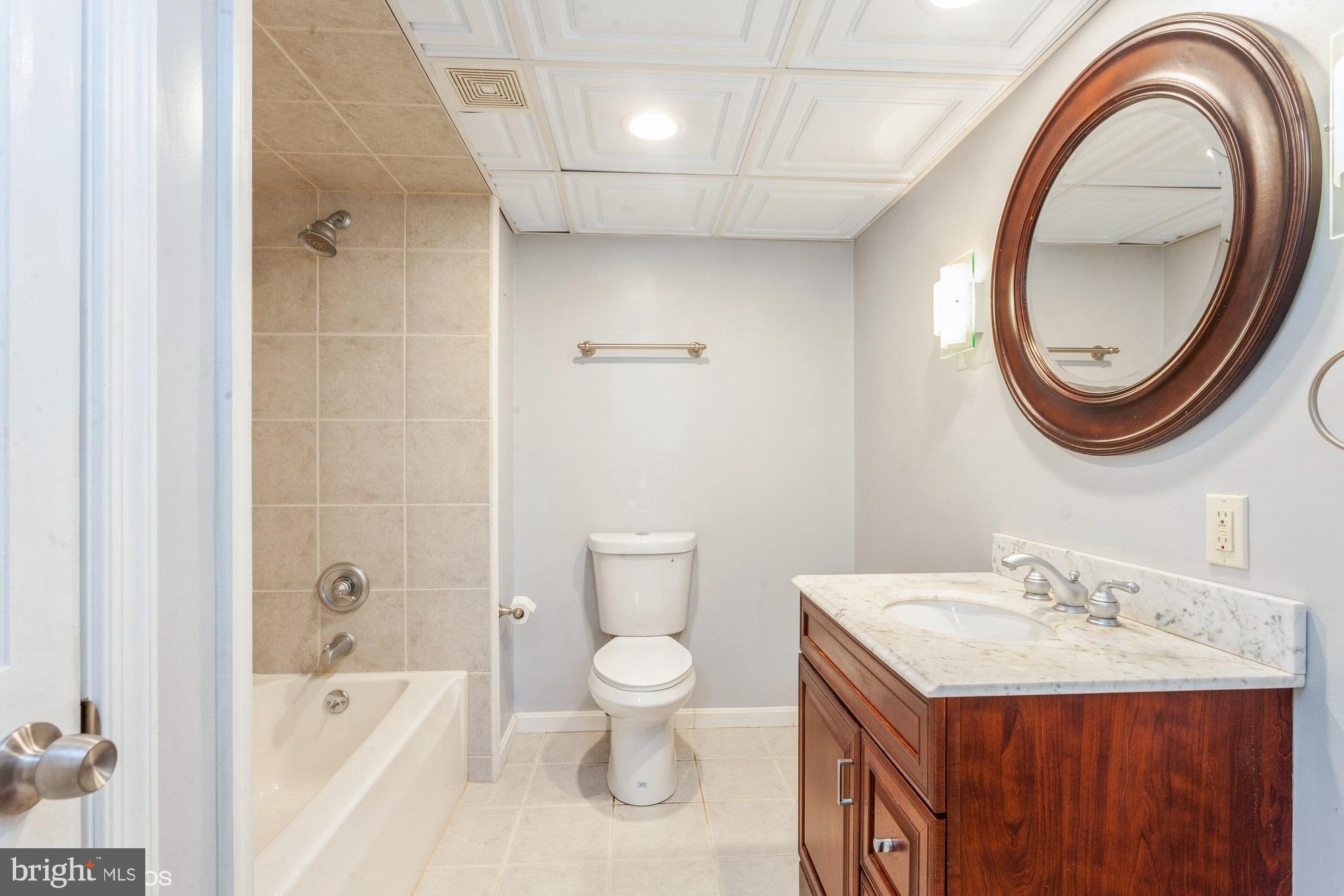 NORTHBROOK - Residential