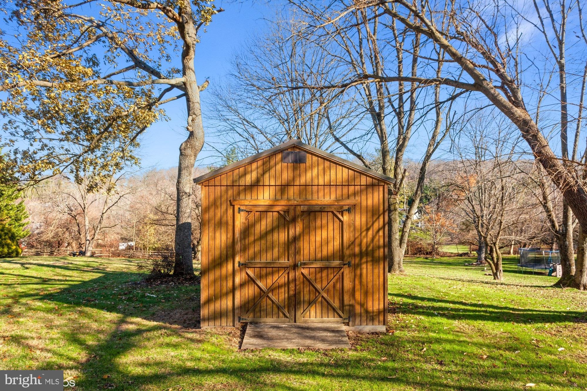 NORTHBROOK - Residential