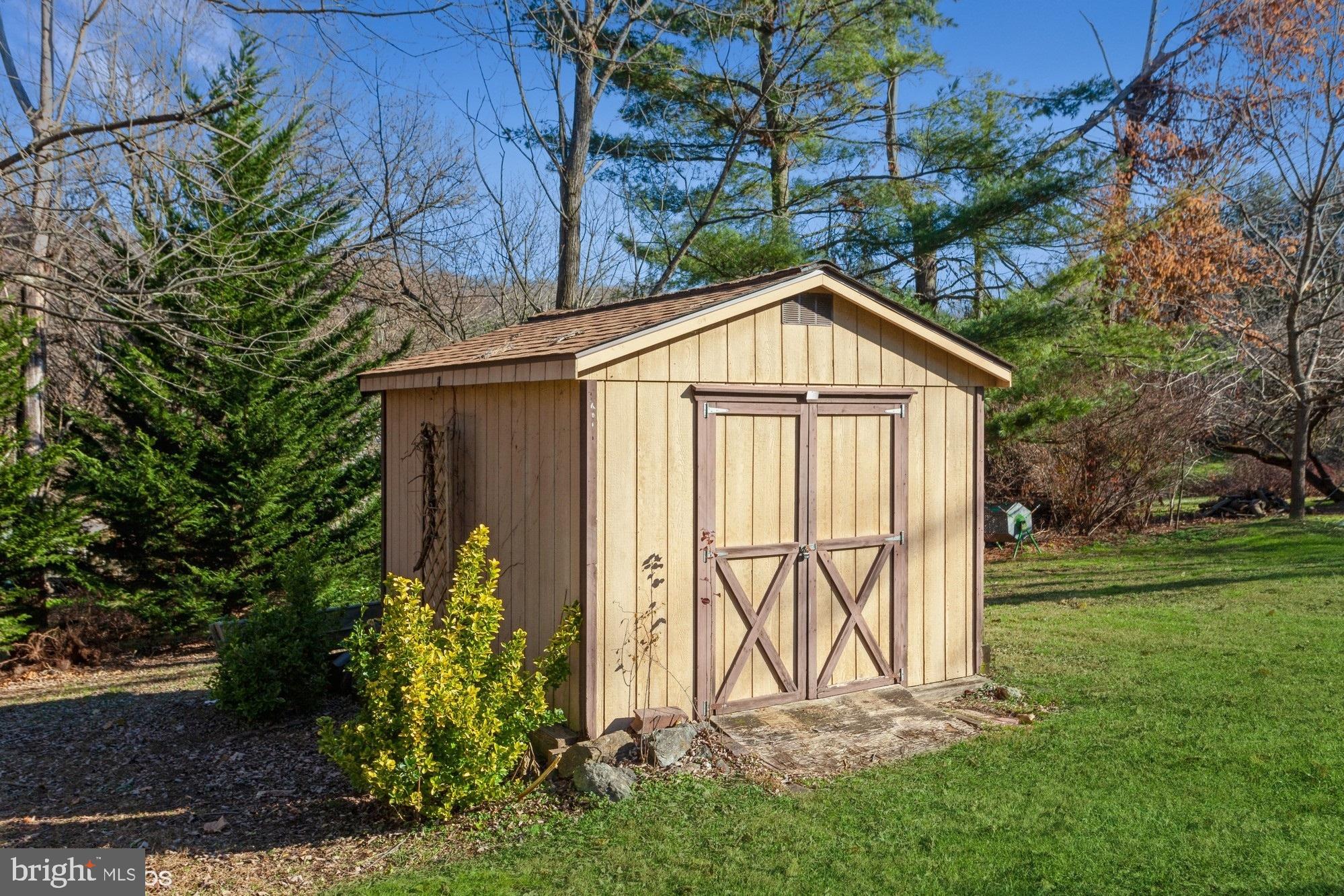 NORTHBROOK - Residential