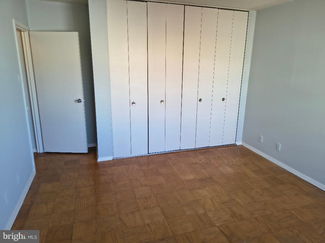 FRIENDSHIP HEIGHTS - Residential