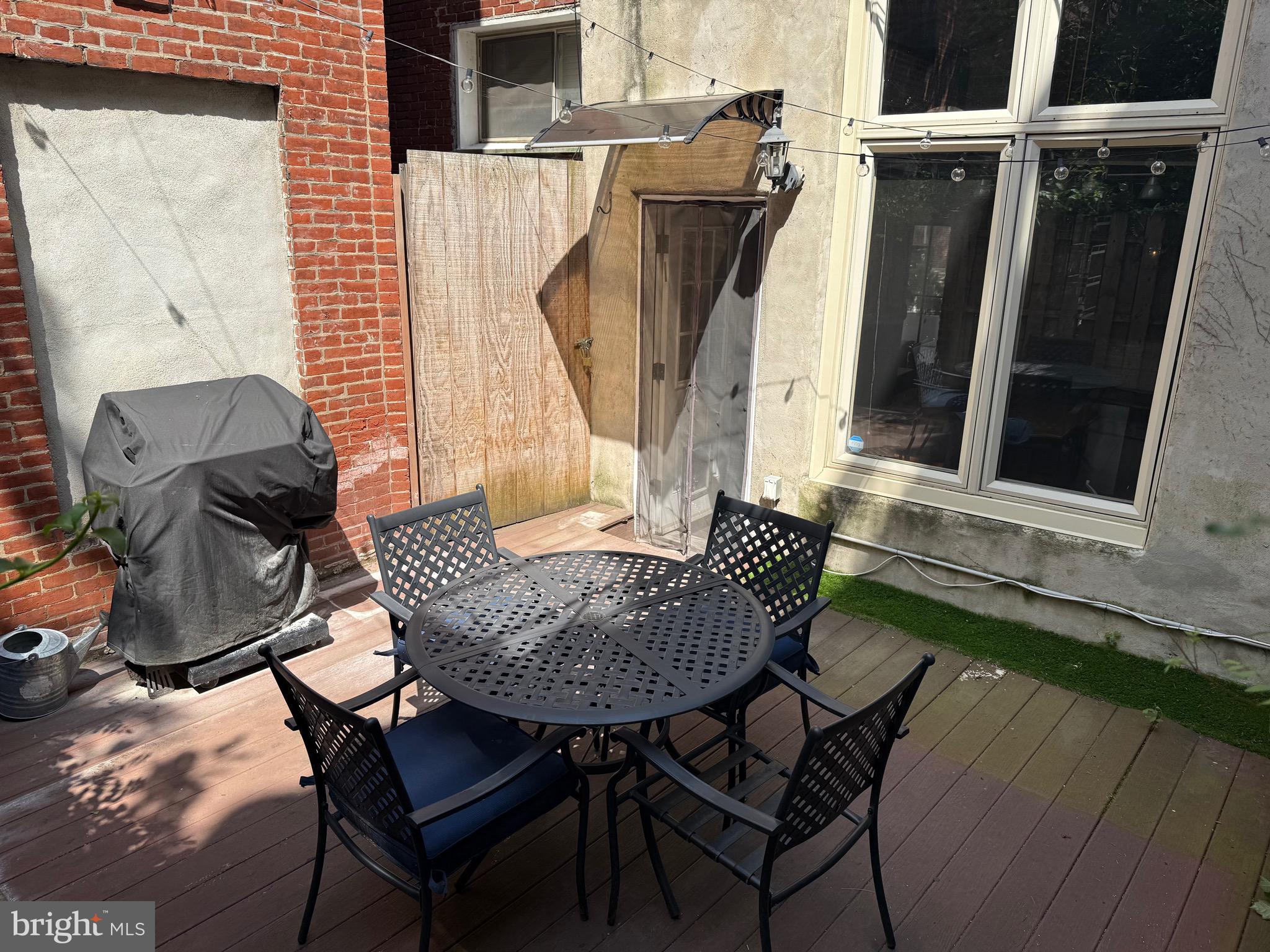 FITLER SQUARE - Residential Lease