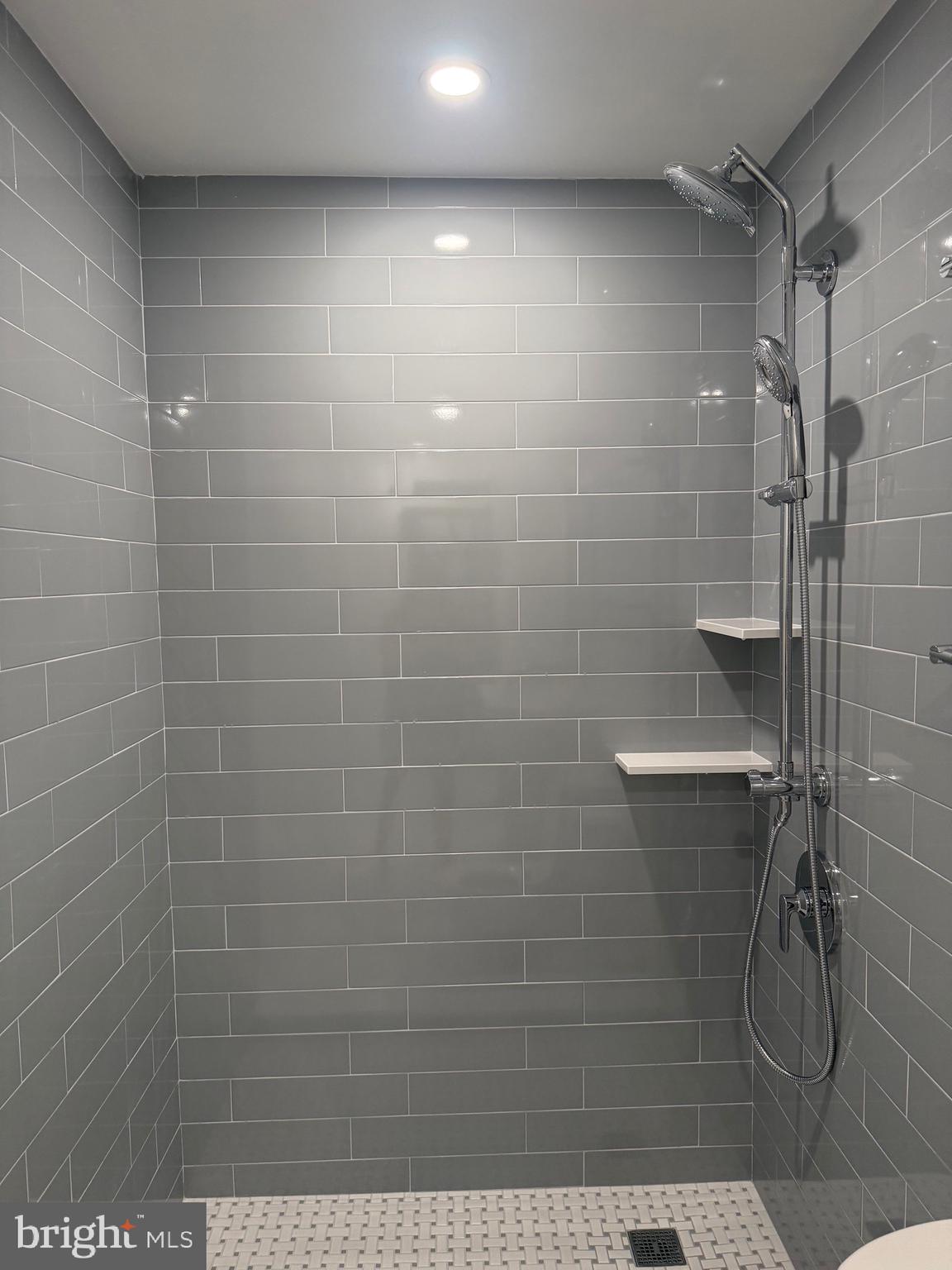 FITLER SQUARE - Residential Lease