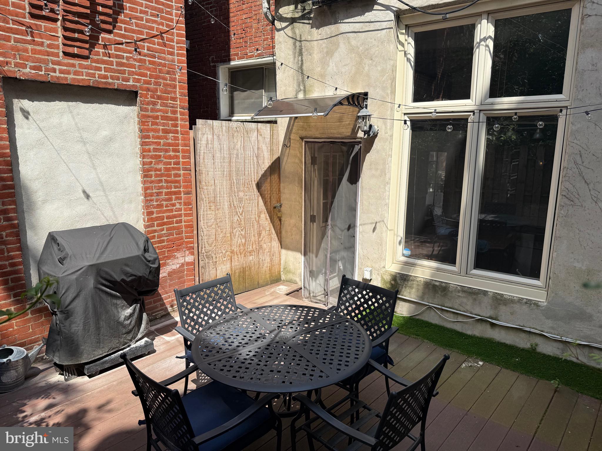 FITLER SQUARE - Residential Lease