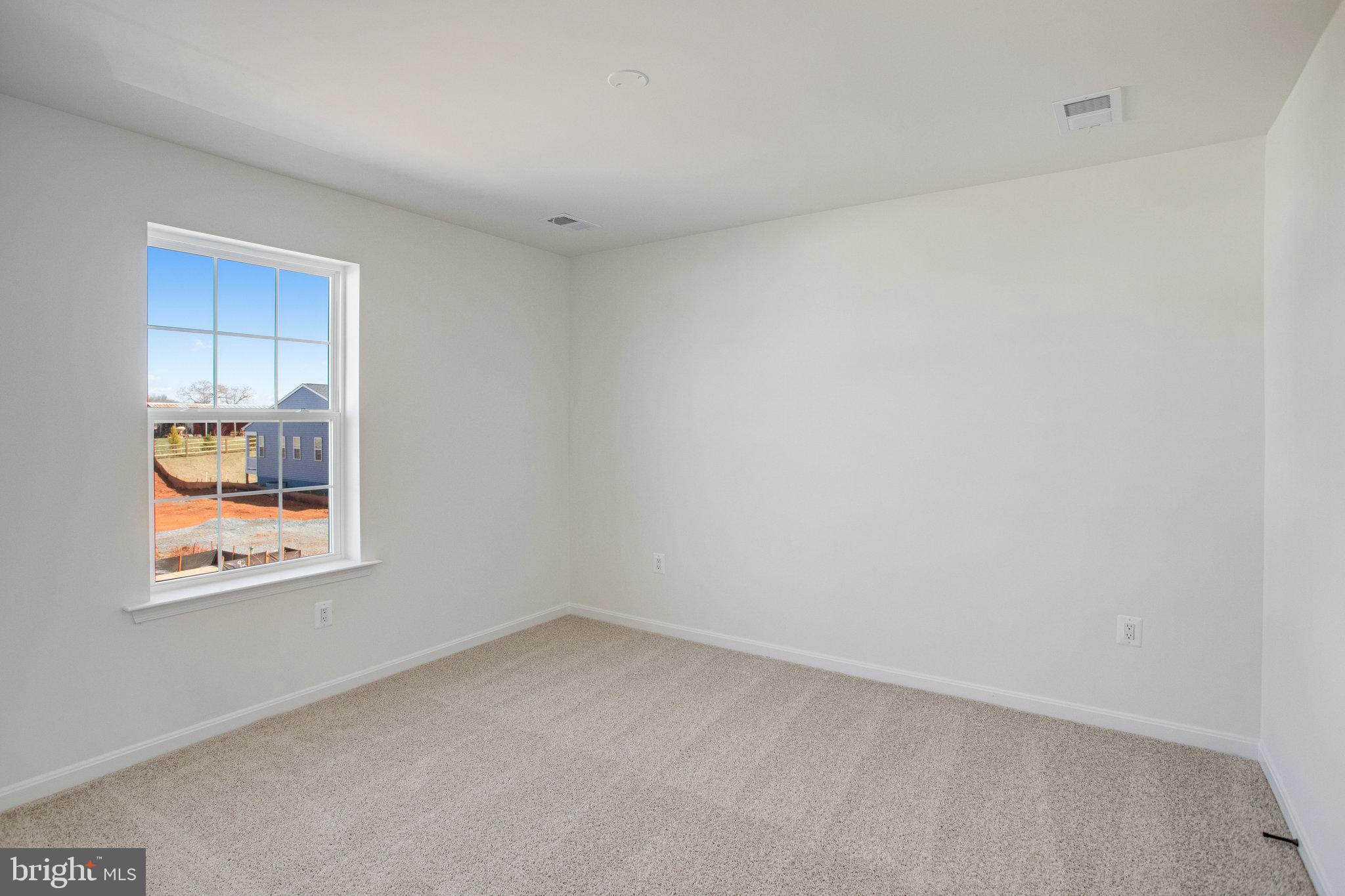 SEASONS AT ROUND MILL MEADOWS - Residential