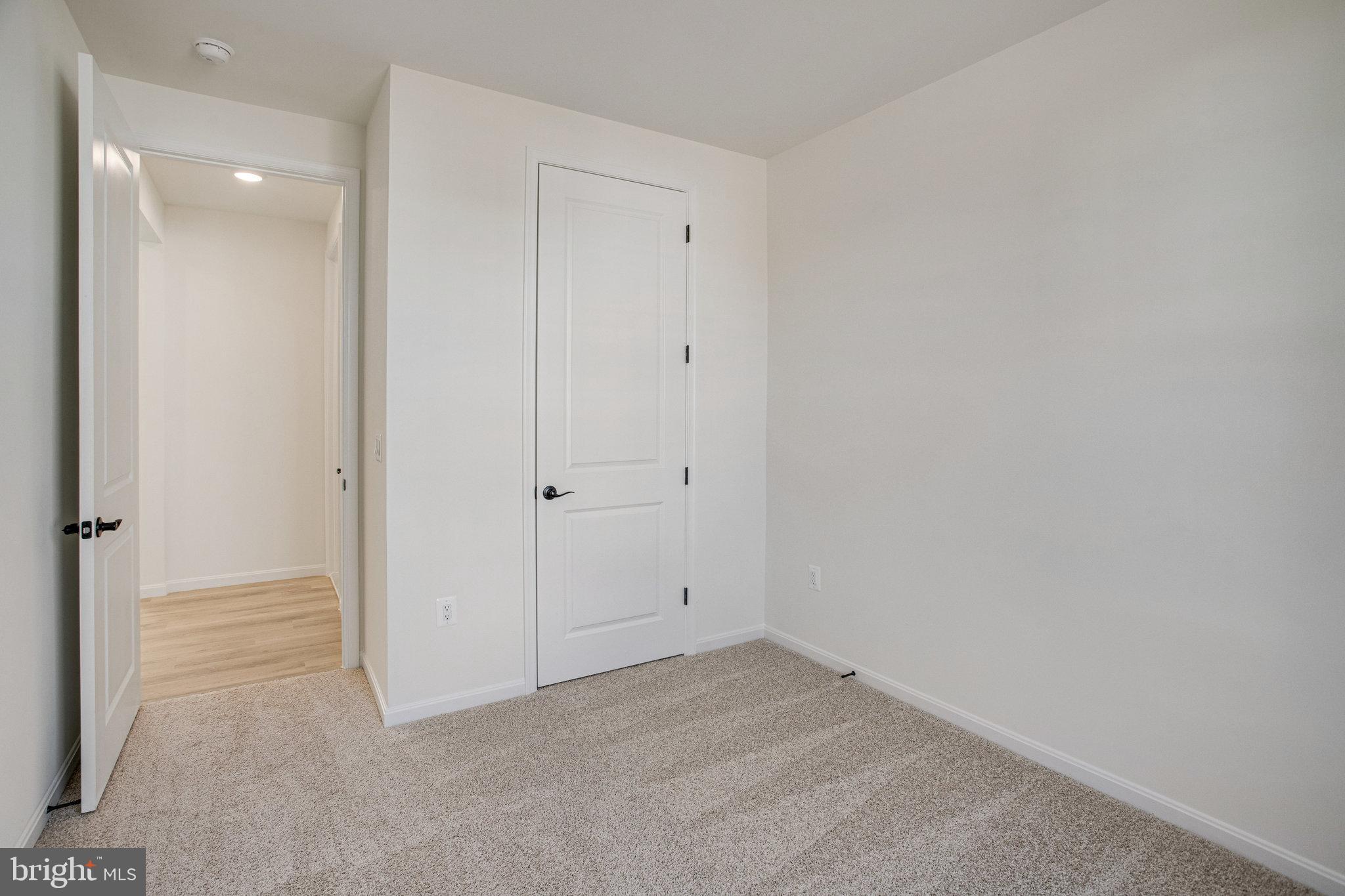 SEASONS AT ROUND MILL MEADOWS - Residential