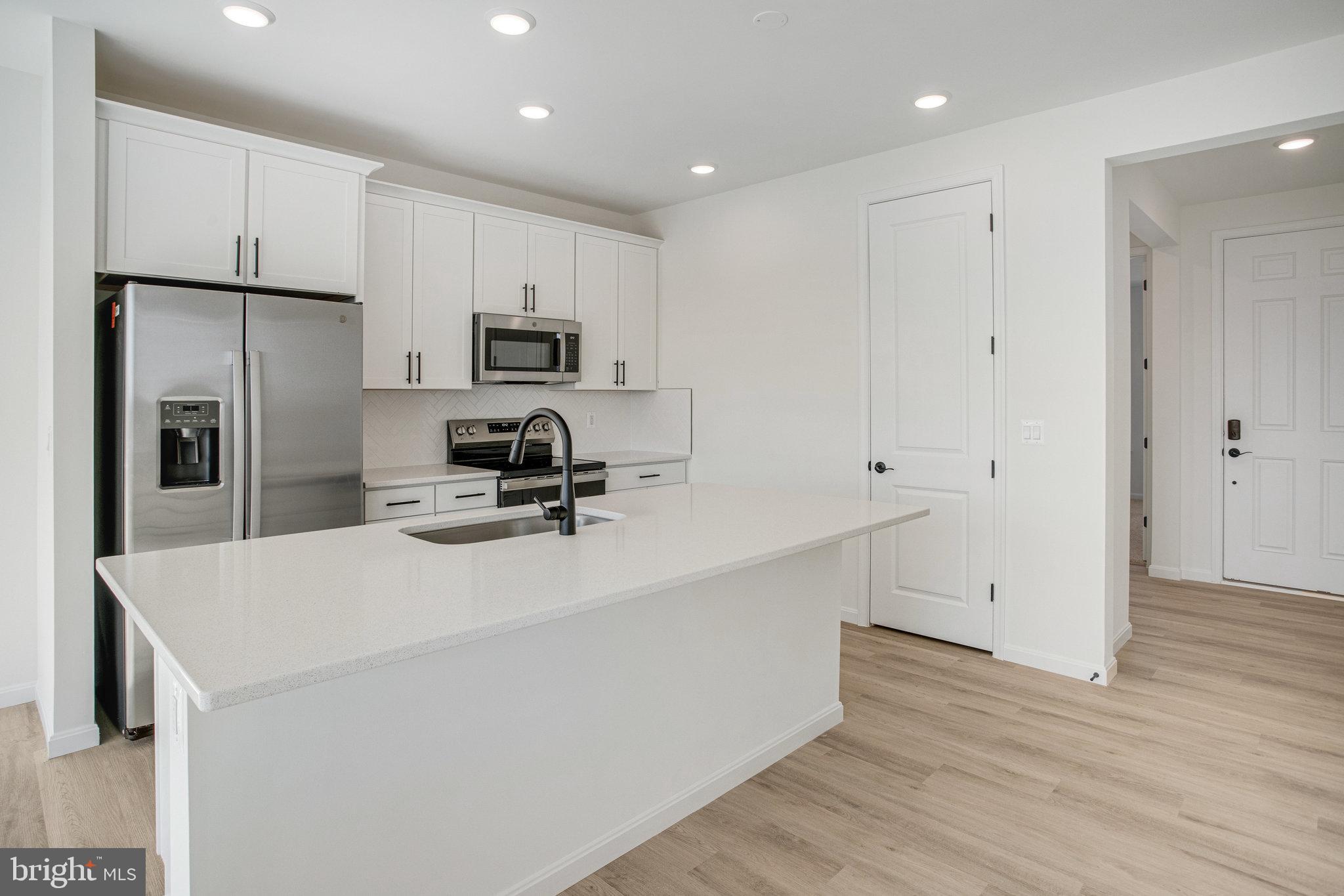 SEASONS AT ROUND MILL MEADOWS - Residential